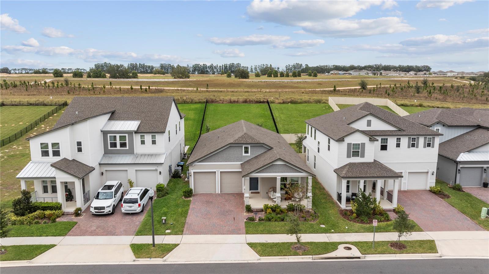 Image 50 of 72 For 16025 Silver Brook Way