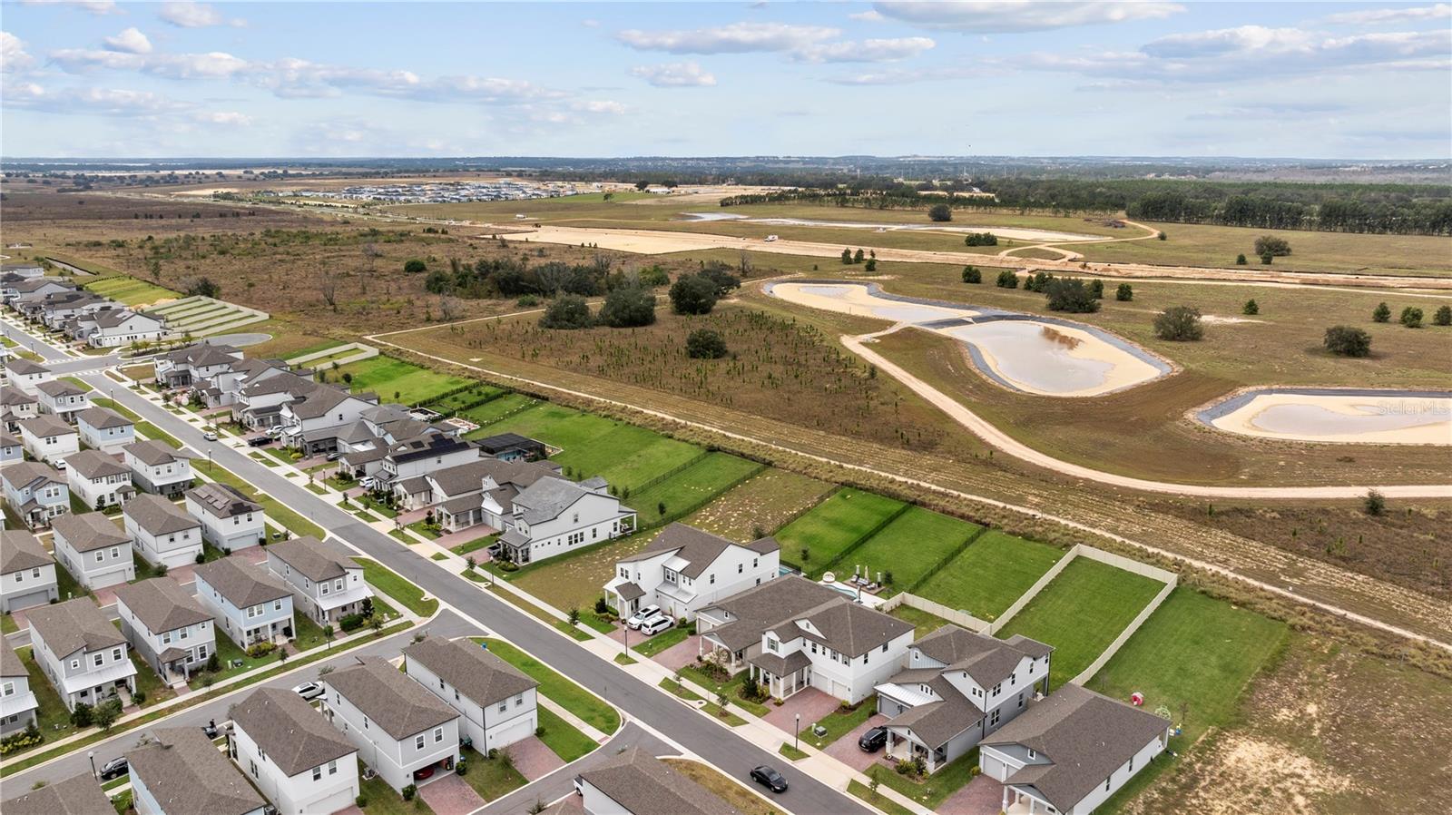 Image 53 of 72 For 16025 Silver Brook Way