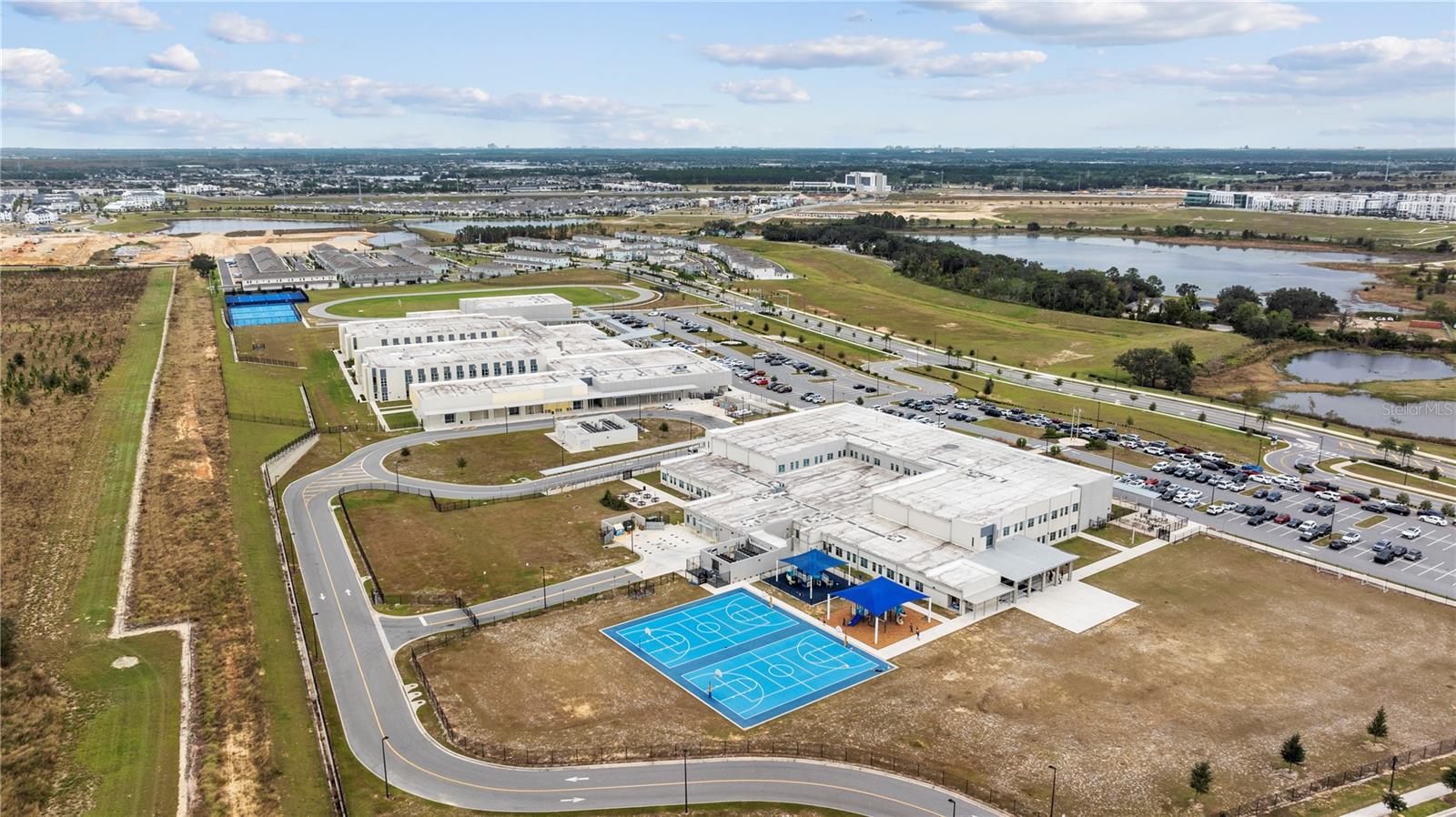 Image 54 of 72 For 16025 Silver Brook Way