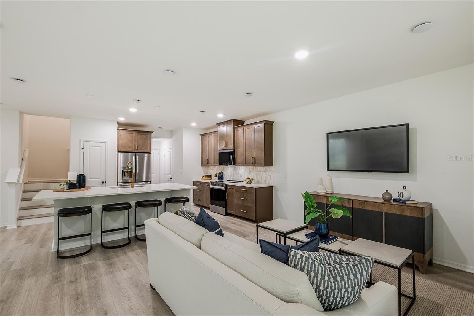 Image 7 of 19 For 1641 Greenleaf Woods Cove