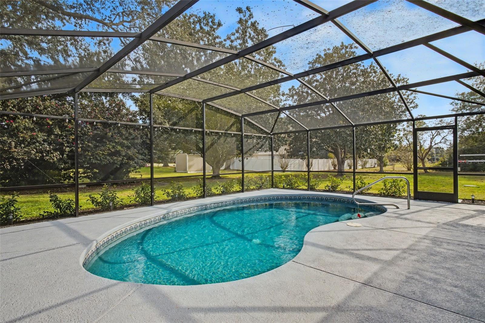 Image 19 of 26 For 36464 Doral Drive