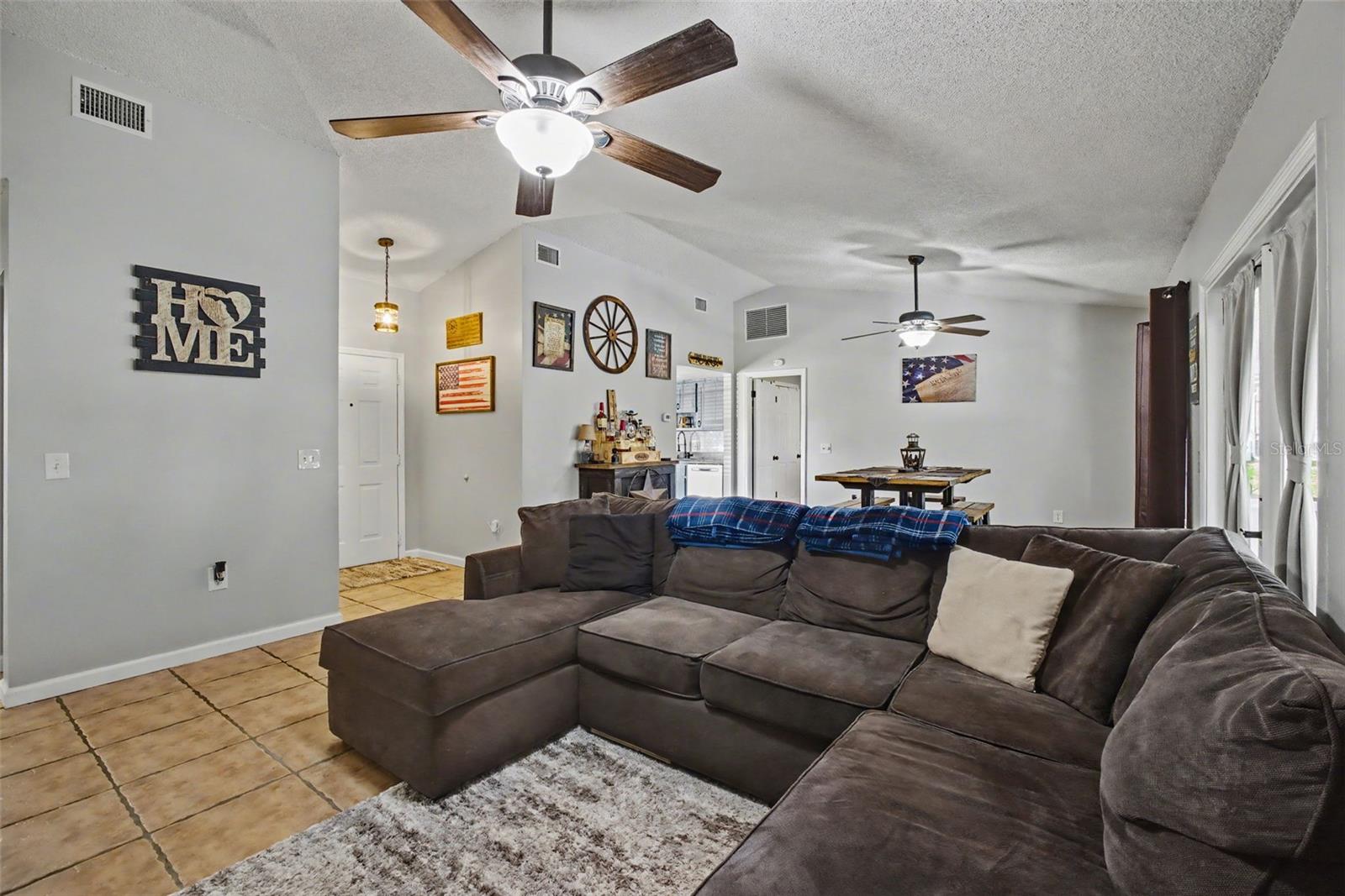 Image 4 of 26 For 36464 Doral Drive