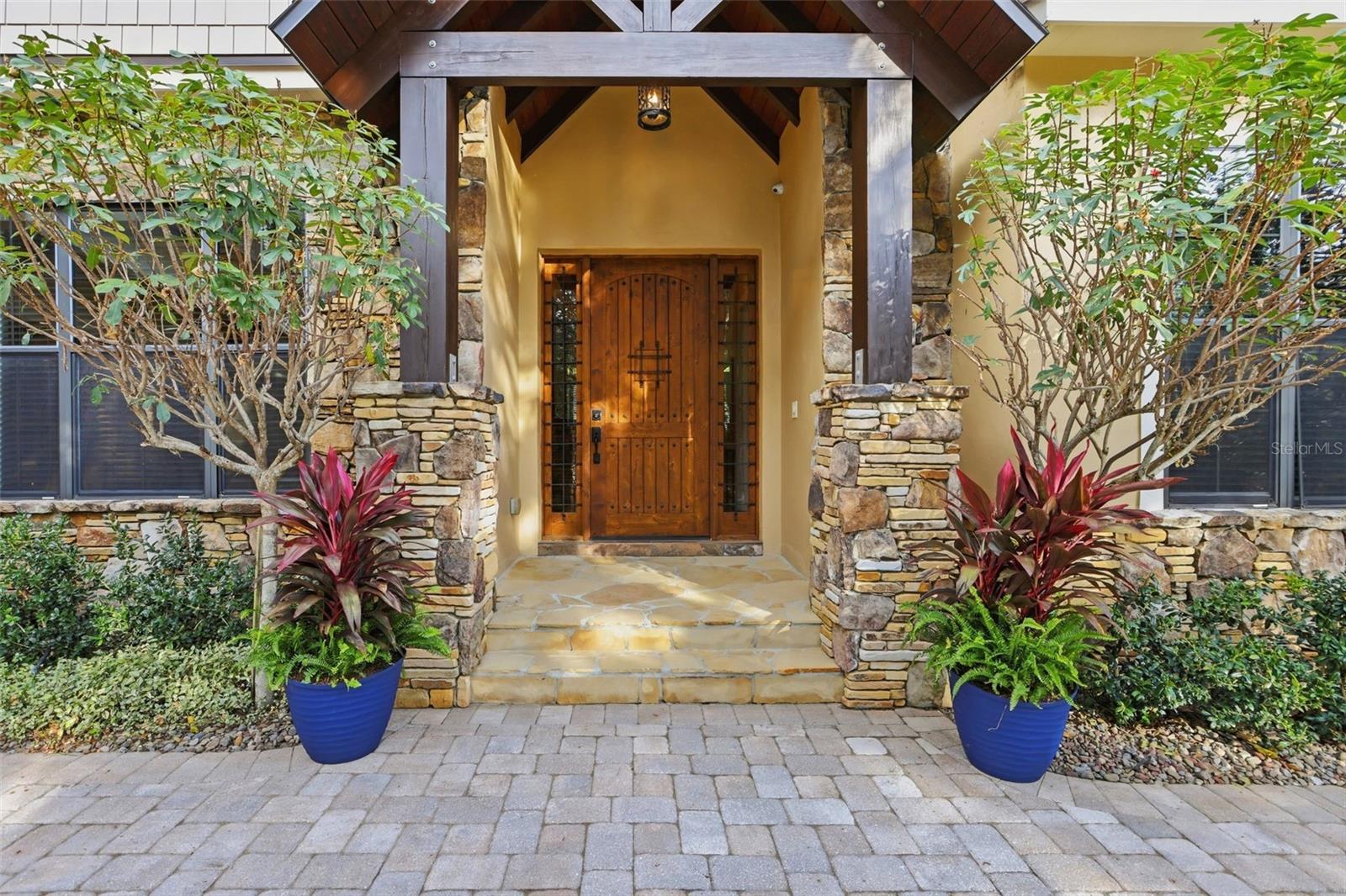 Image 2 of 82 For 713 Main Street