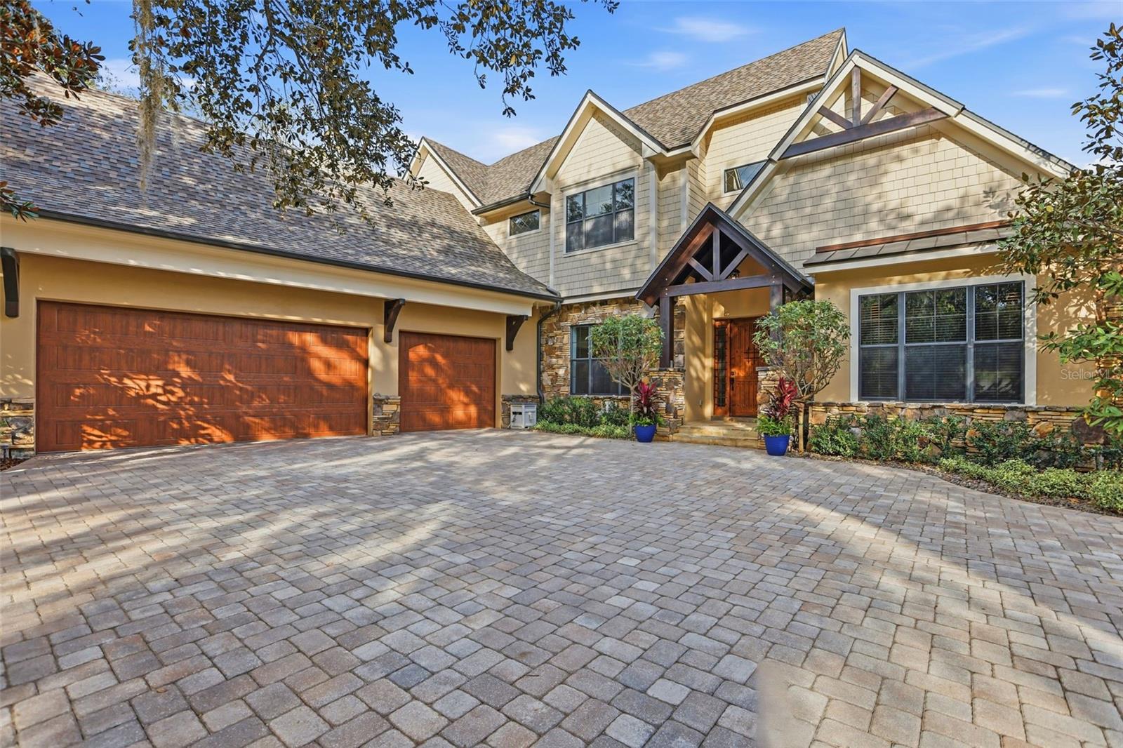 Image 4 of 82 For 713 Main Street