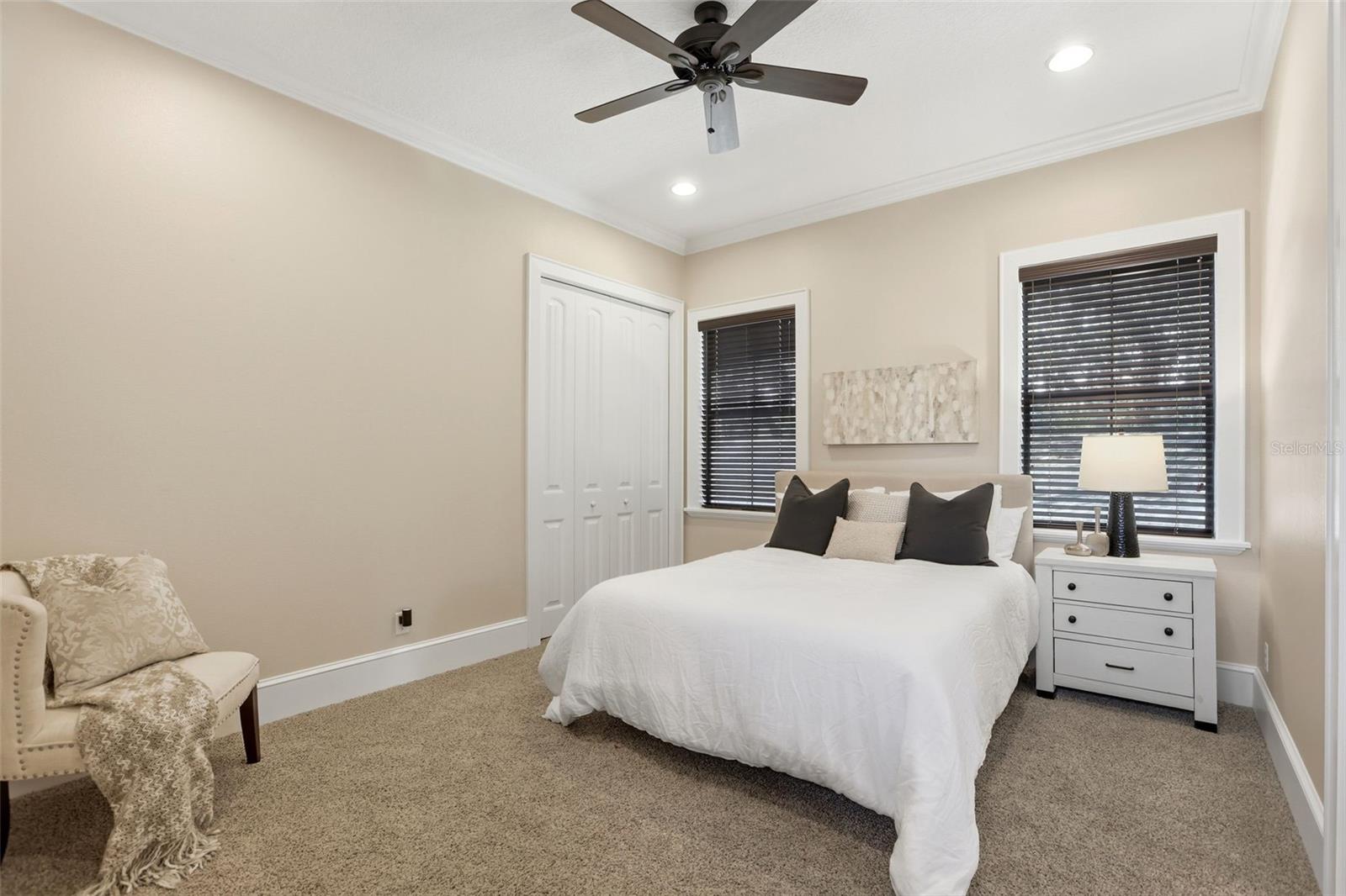 Image 40 of 82 For 713 Main Street