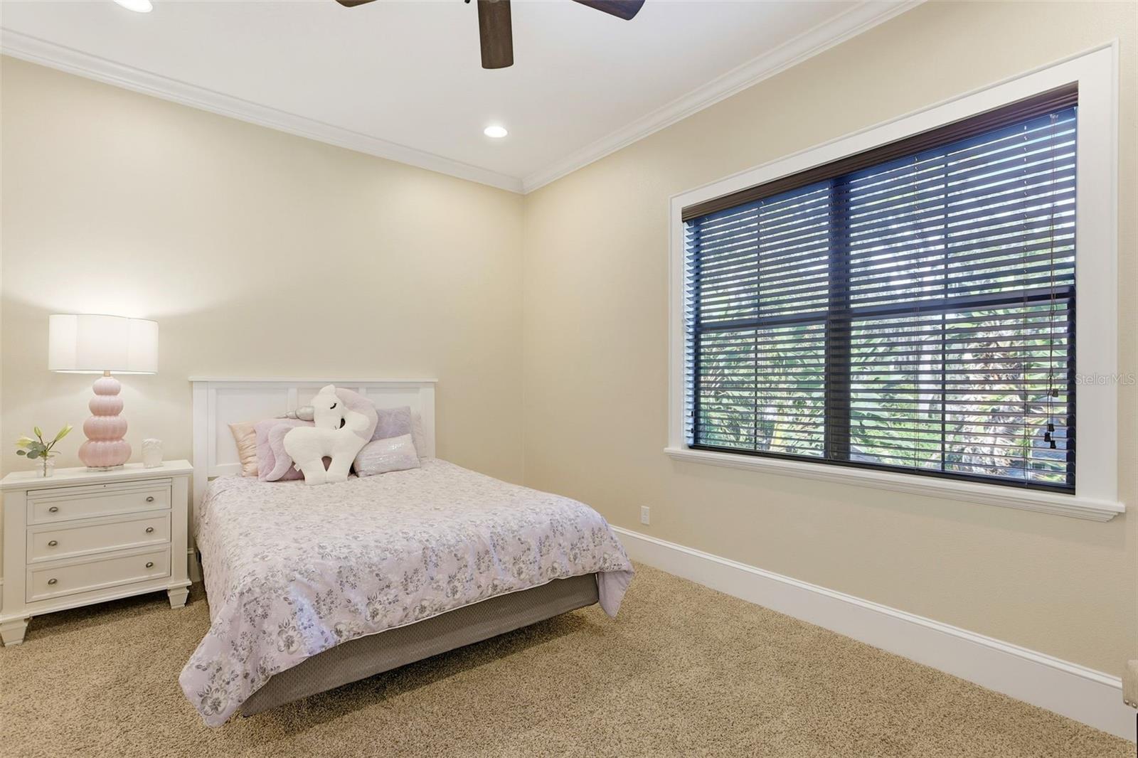 Image 41 of 82 For 713 Main Street