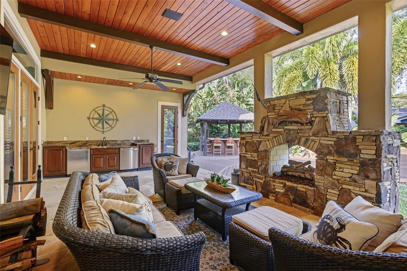 Image 58 of 82 For 713 Main Street