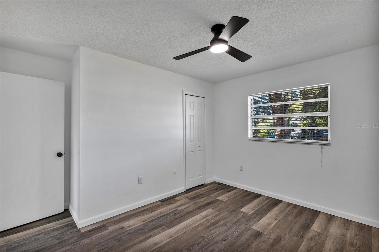 Image 23 of 31 For 230 Shore Drive