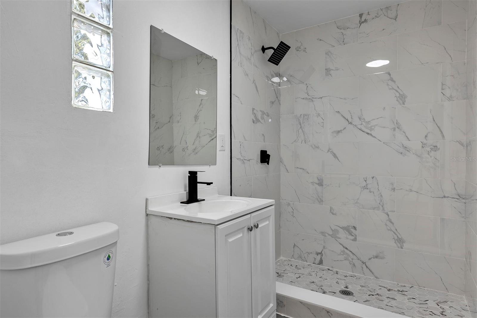 Image 28 of 31 For 230 Shore Drive