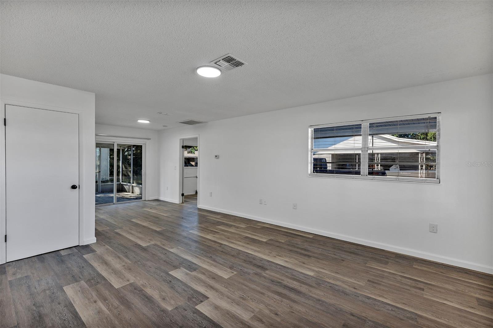 Image 4 of 31 For 230 Shore Drive