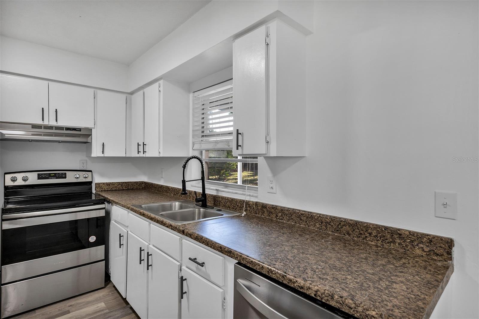 Image 9 of 31 For 230 Shore Drive