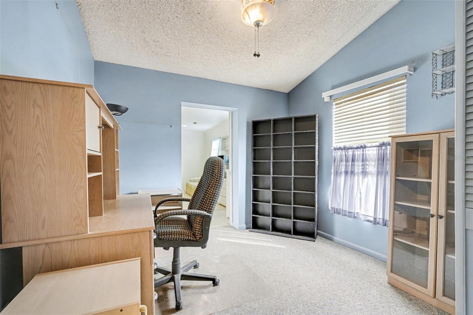 Image 12 of 35 For 709 Haryestor Avenue Sw