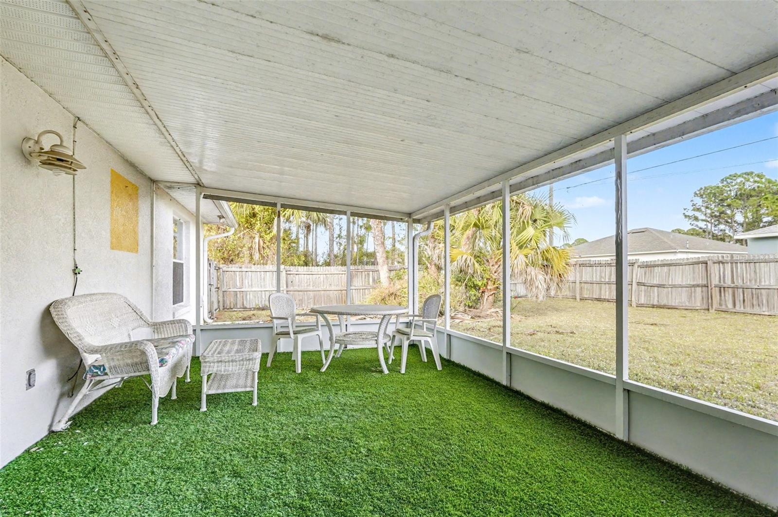 Image 32 of 35 For 709 Haryestor Avenue Sw