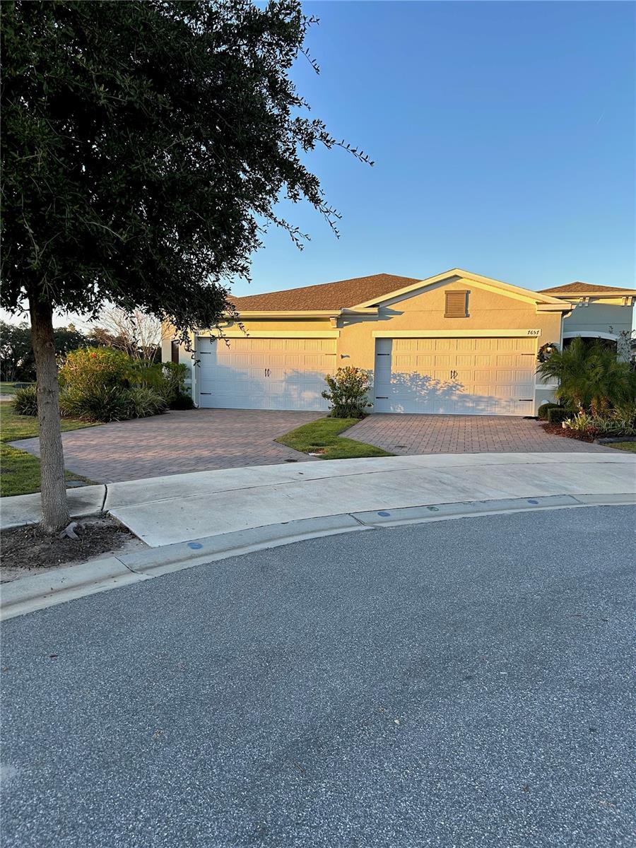 Image 3 of 94 For 7661 Sand Pierre Court