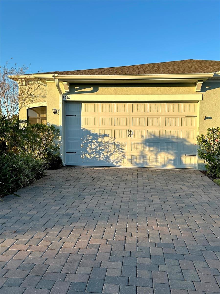 Image 4 of 94 For 7661 Sand Pierre Court