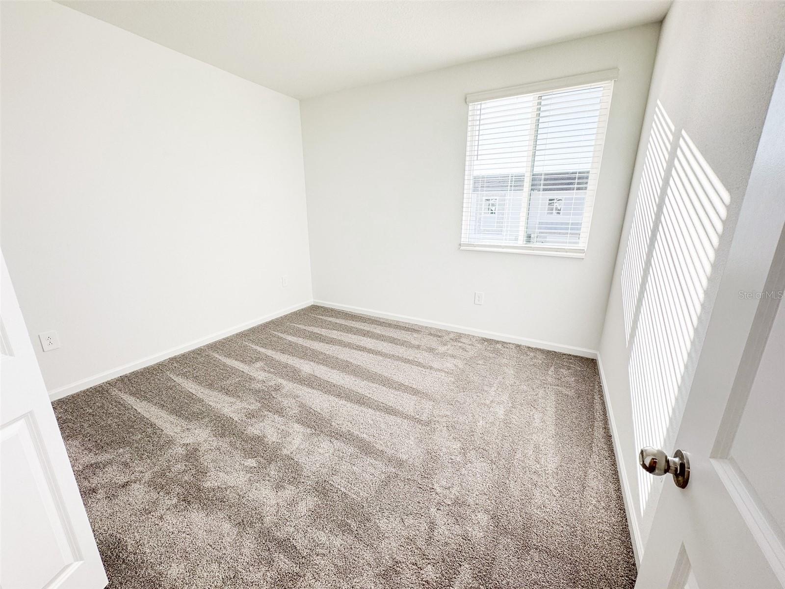 Image 18 of 25 For 417 Bogey Drive