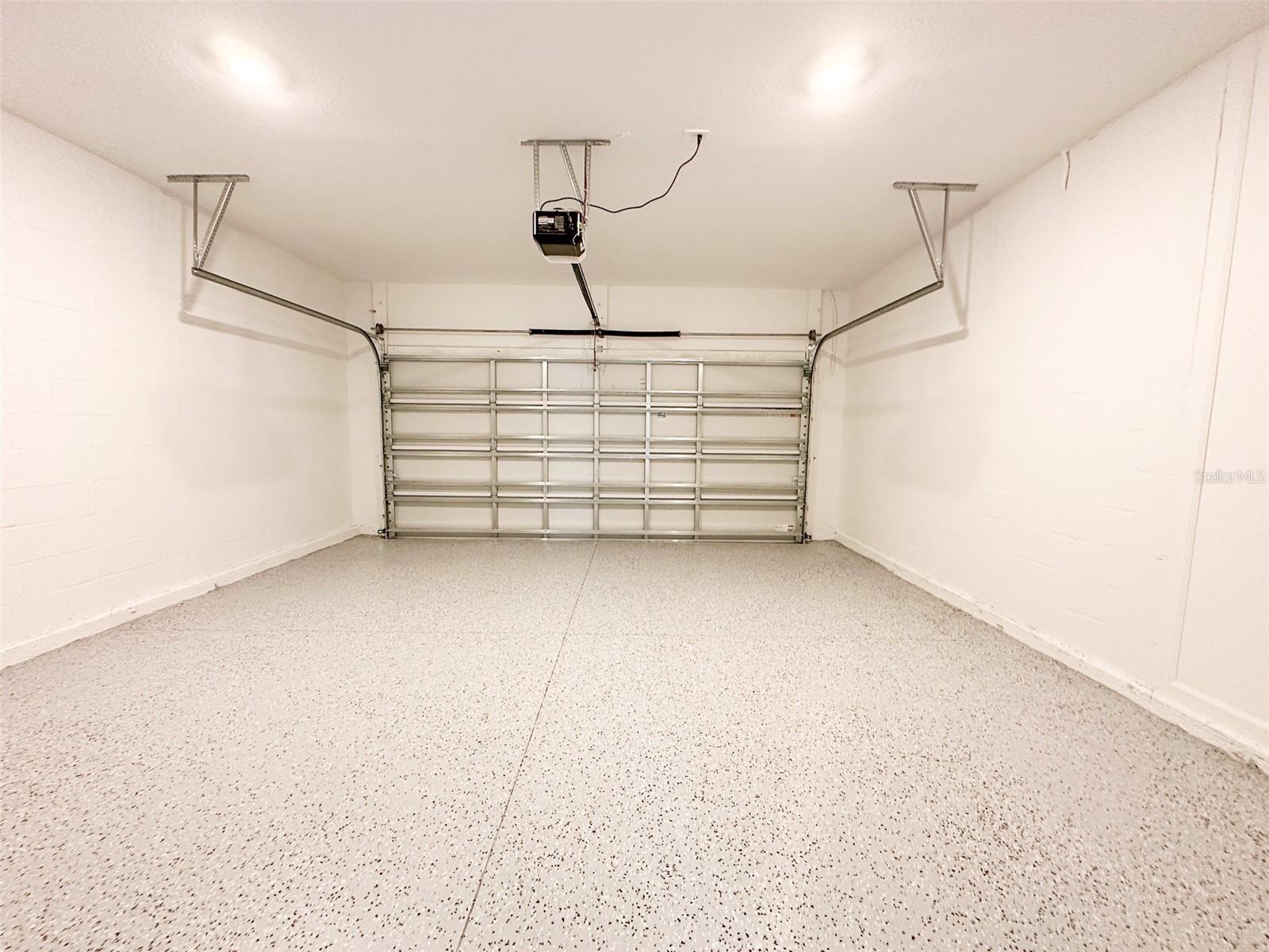 Image 23 of 25 For 417 Bogey Drive