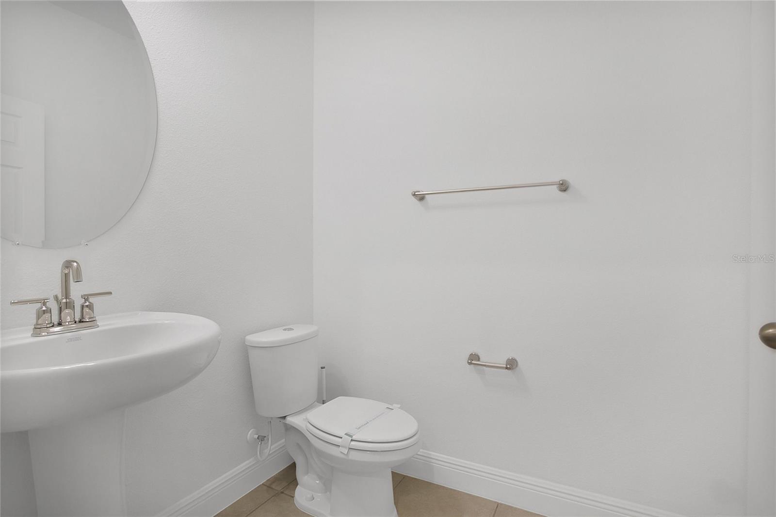 Image 17 of 24 For 2460 Firstlight Way