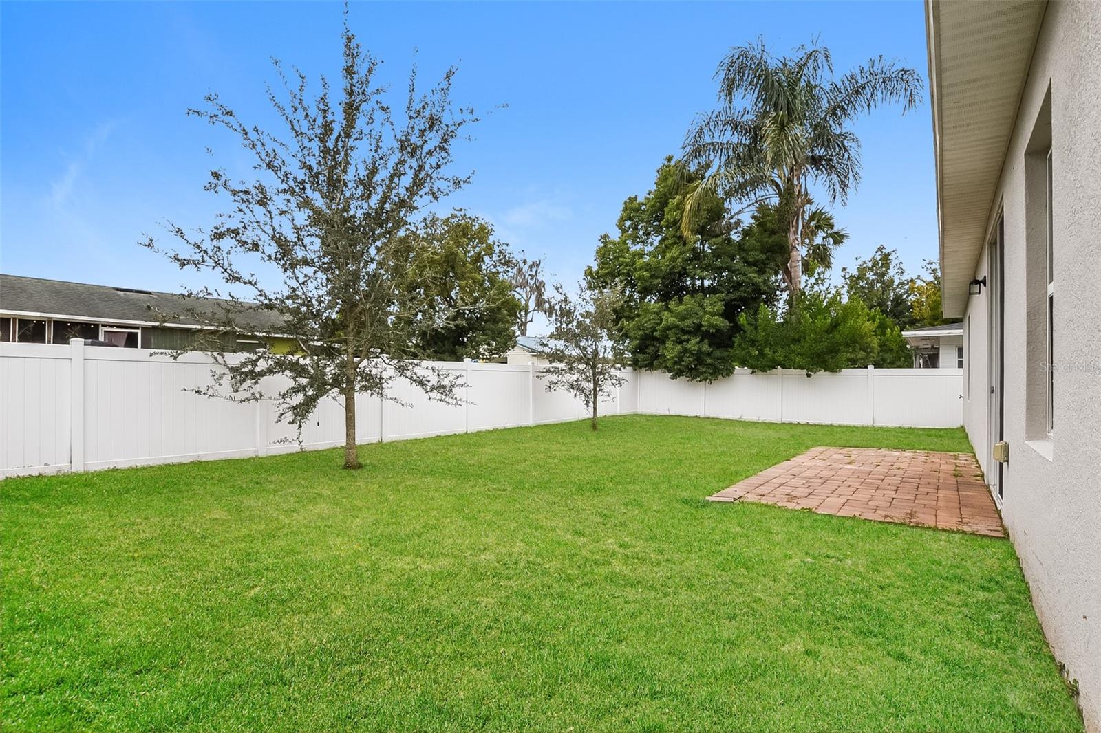 Image 16 of 21 For 1408 Lakeview Avenue