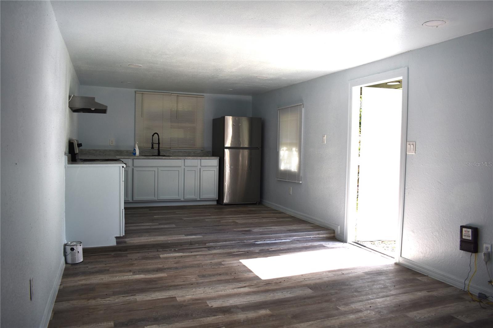 Image 7 of 21 For 1954 Boat Club Road