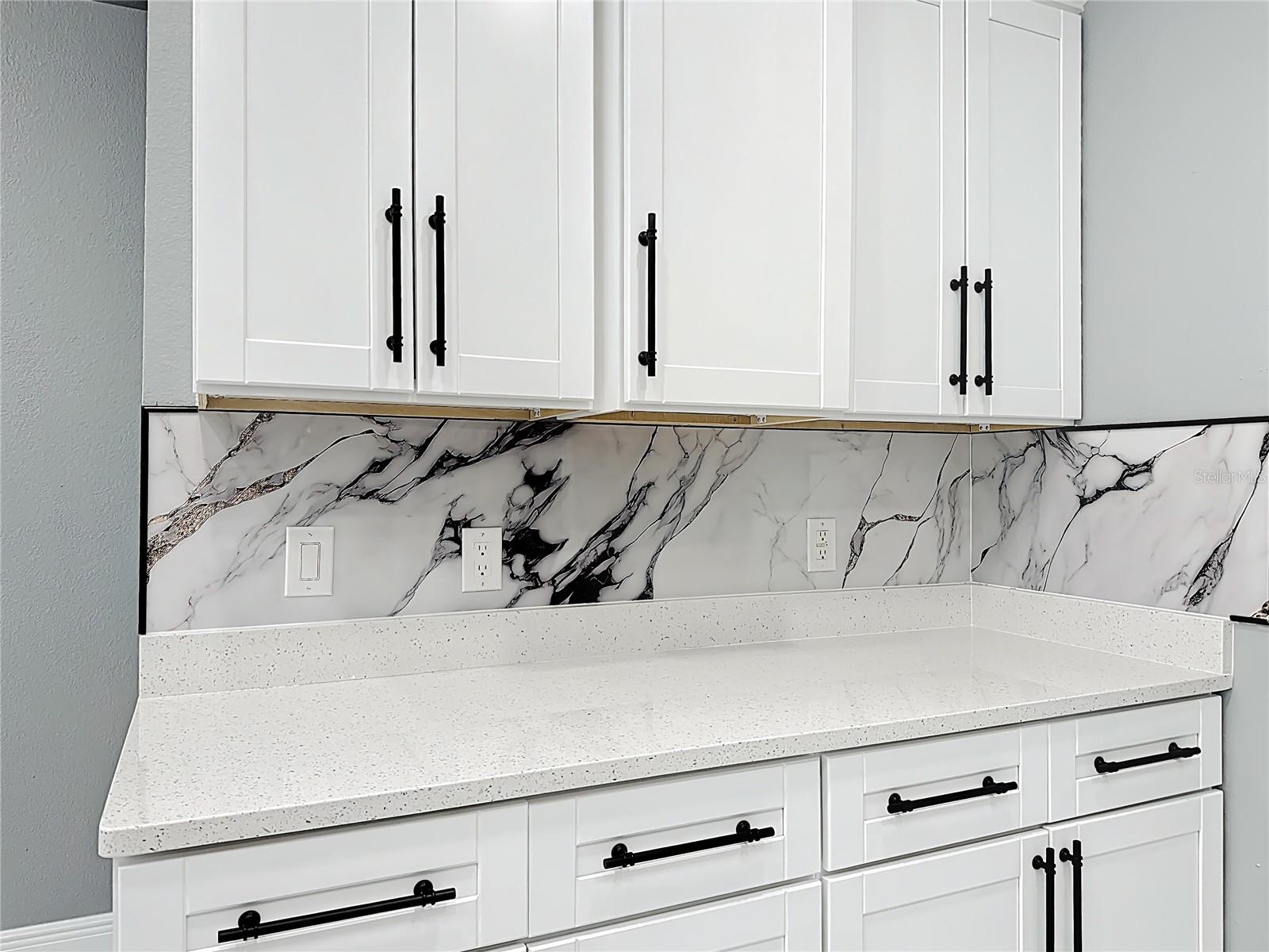 Image 15 of 62 For 697 Winding Lake Drive