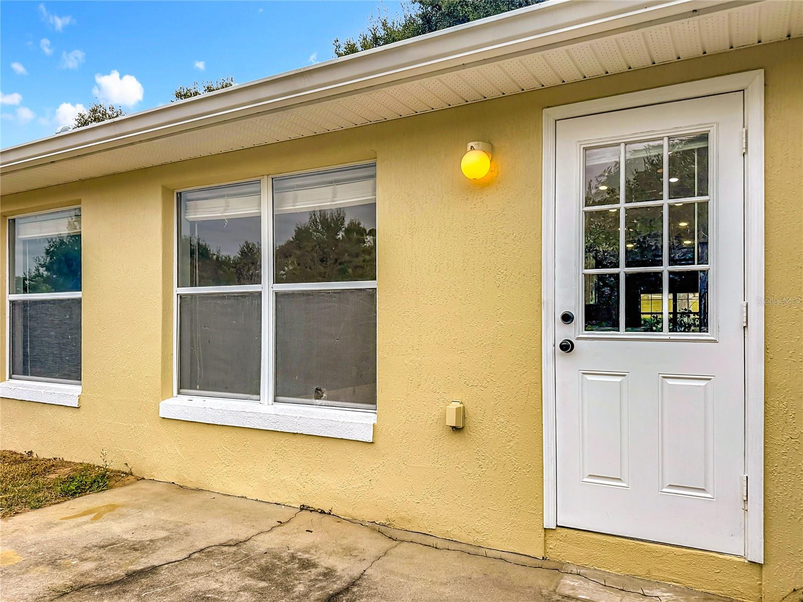 Image 49 of 62 For 697 Winding Lake Drive