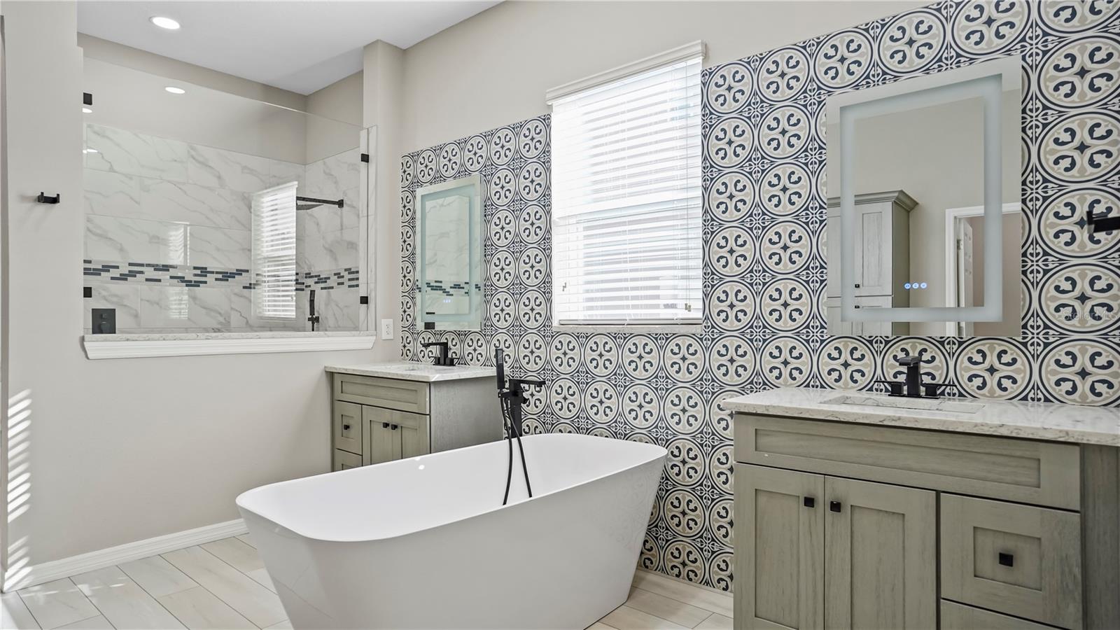 Image 25 of 53 For 3112 Pinenut Drive