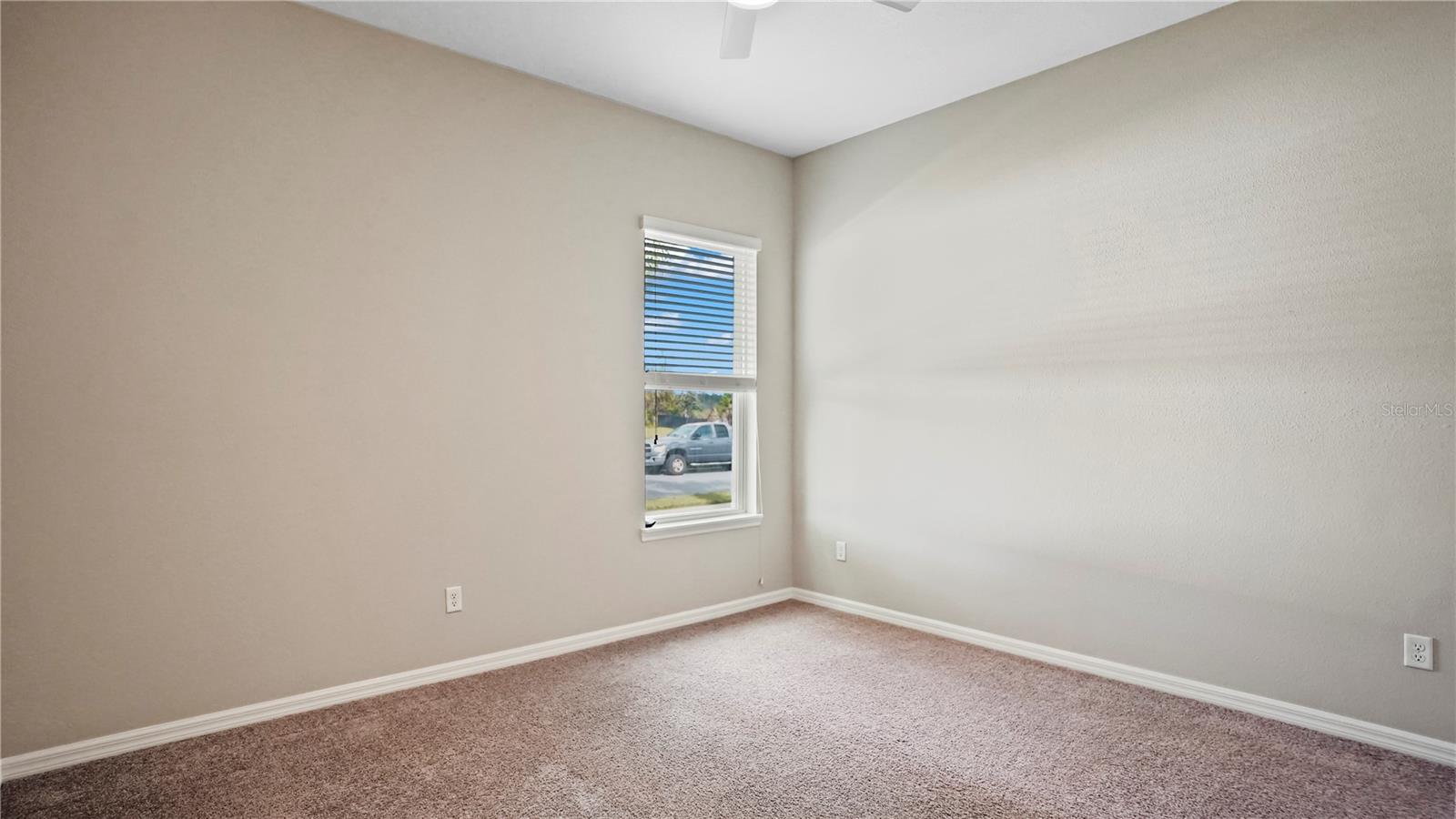 Image 32 of 53 For 3112 Pinenut Drive