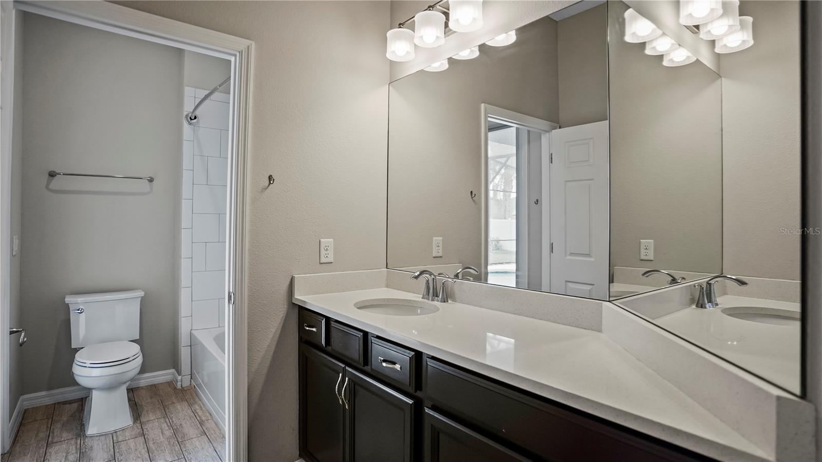 Image 34 of 53 For 3112 Pinenut Drive