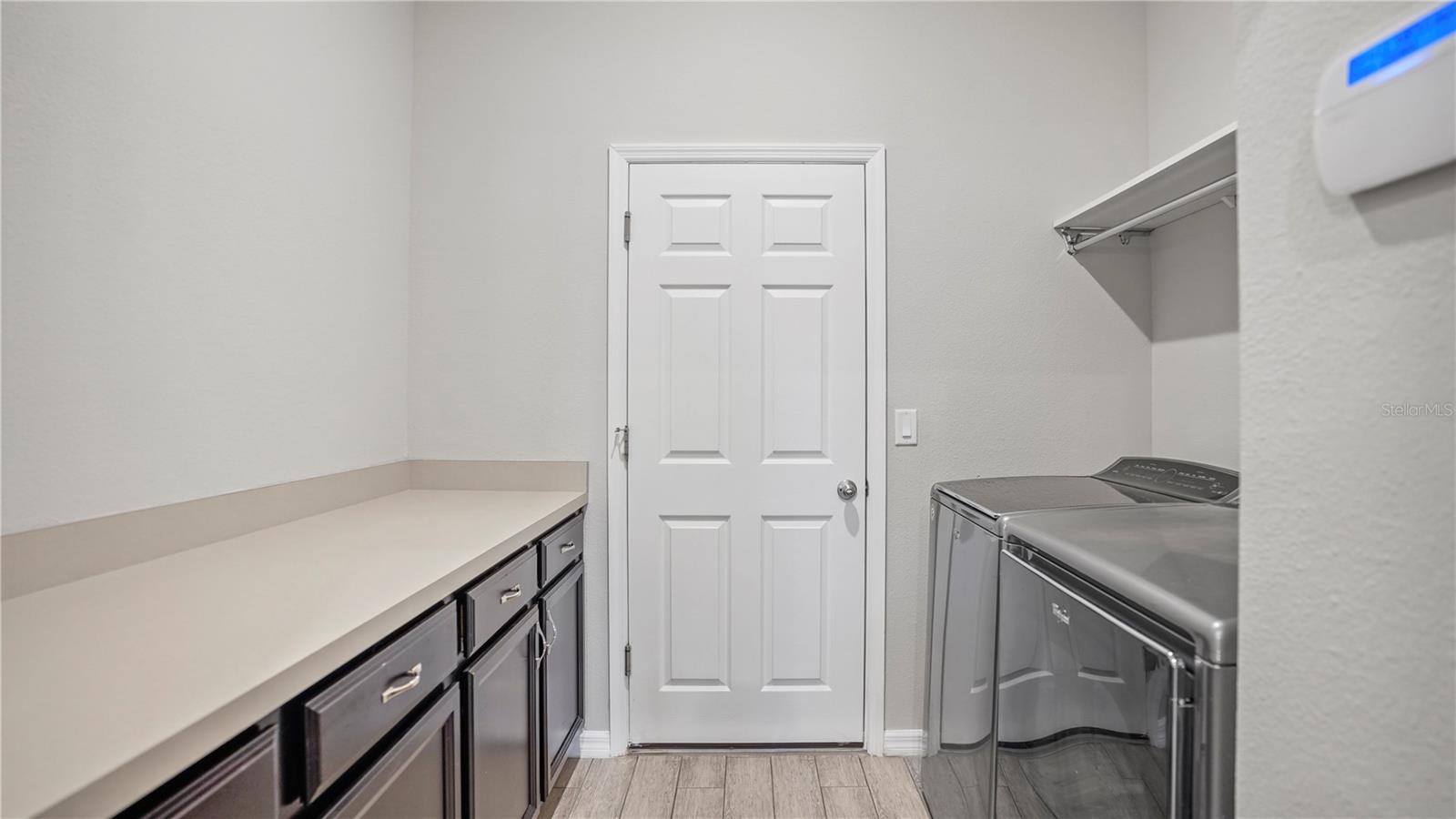 Image 38 of 53 For 3112 Pinenut Drive