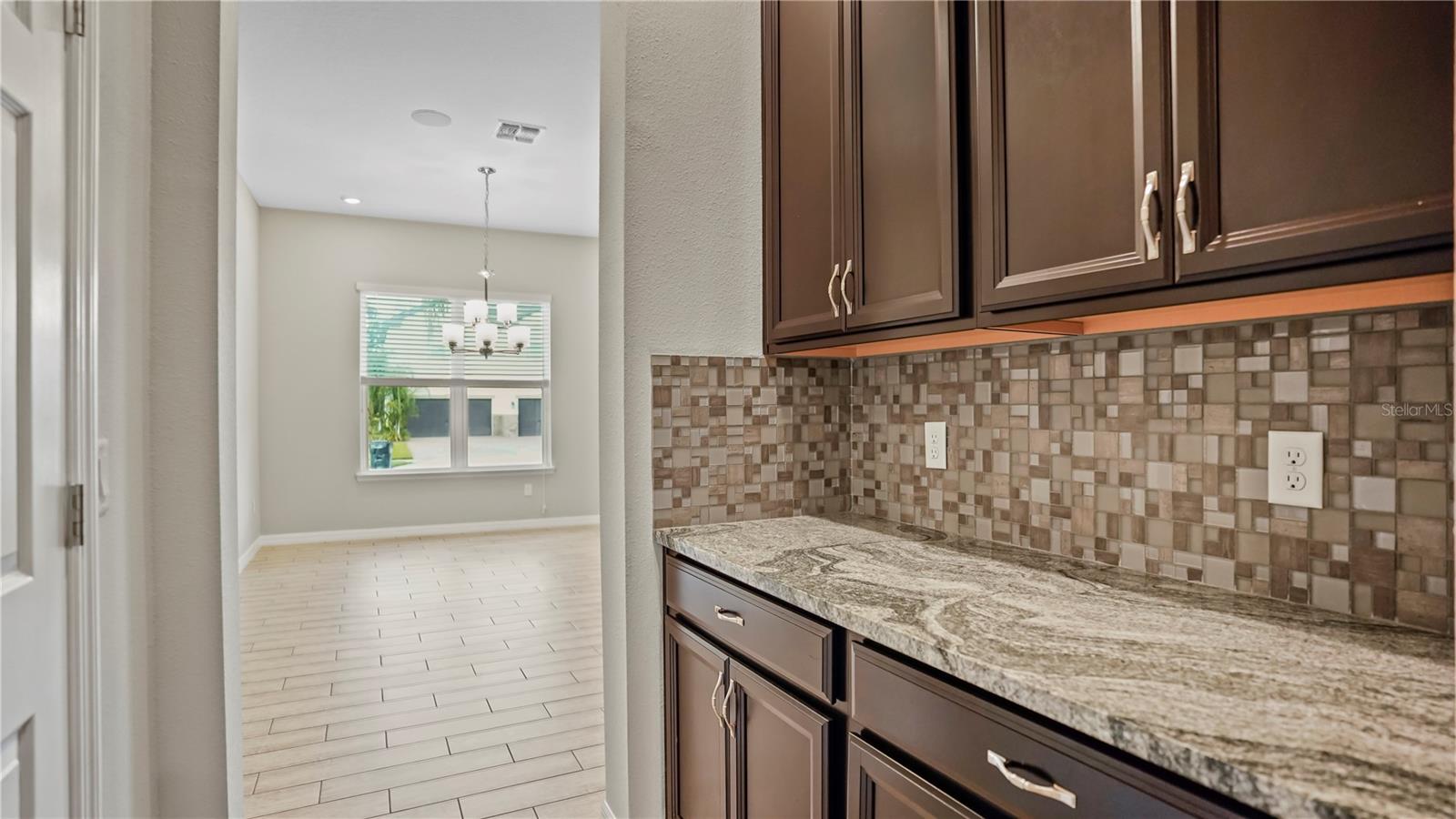 Image 9 of 53 For 3112 Pinenut Drive