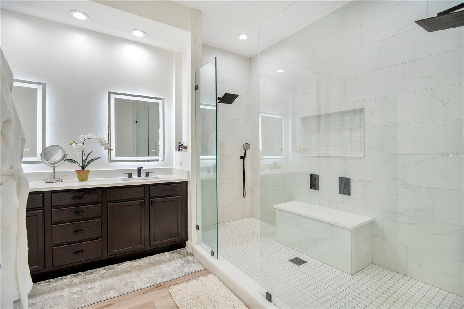 Image 16 of 57 For 1550 Lake Baldwin Lane