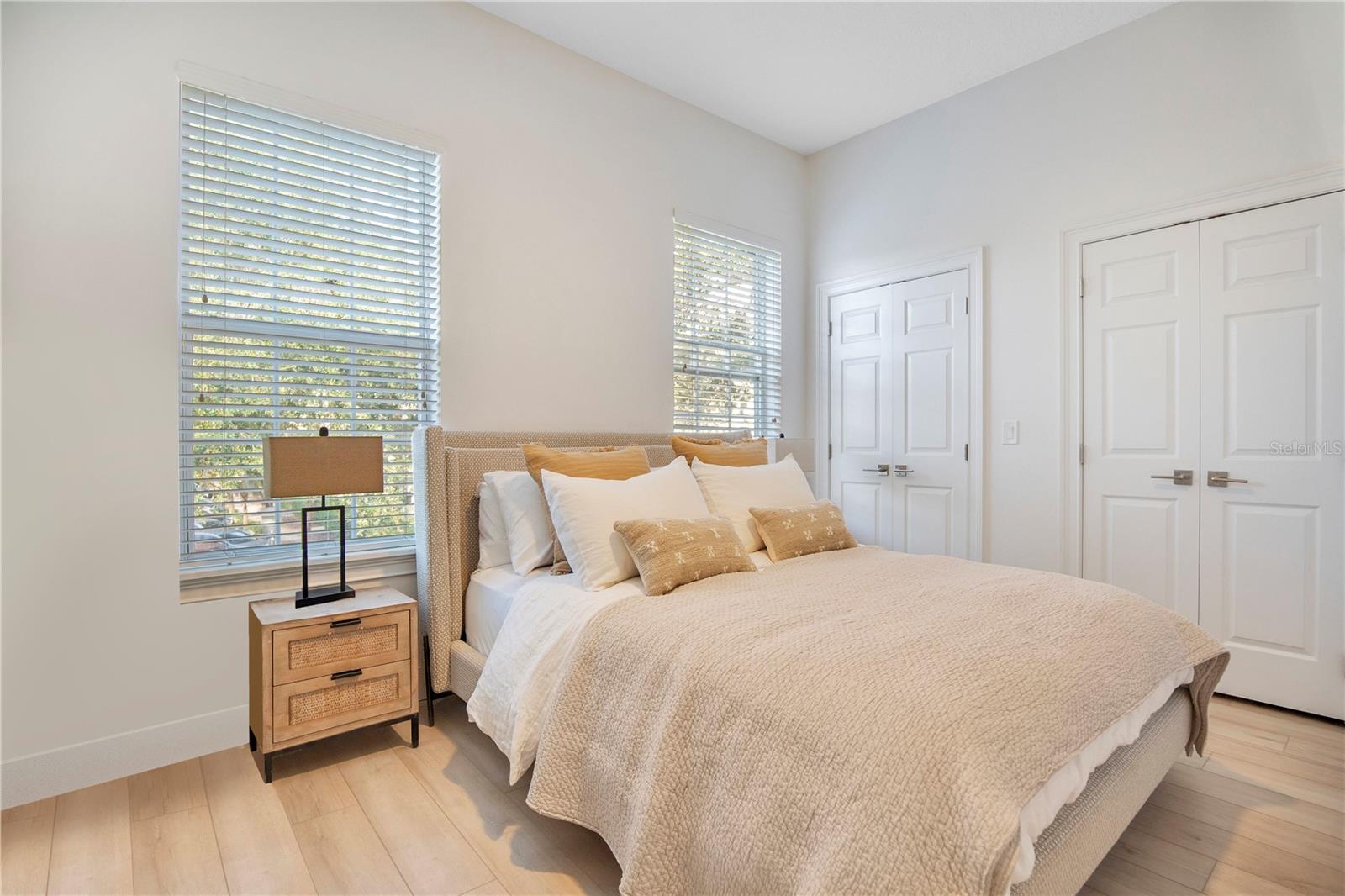 Image 32 of 57 For 1550 Lake Baldwin Lane