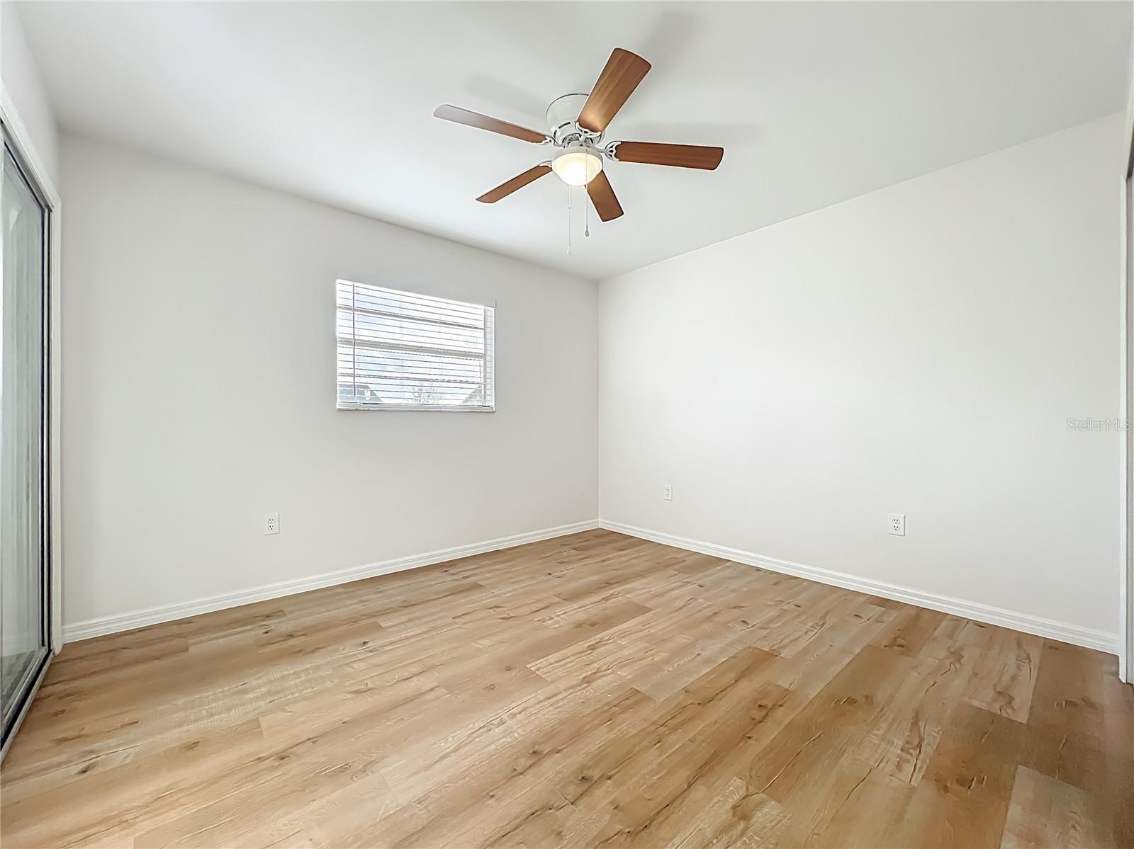 Image 20 of 36 For 201 Fern Court