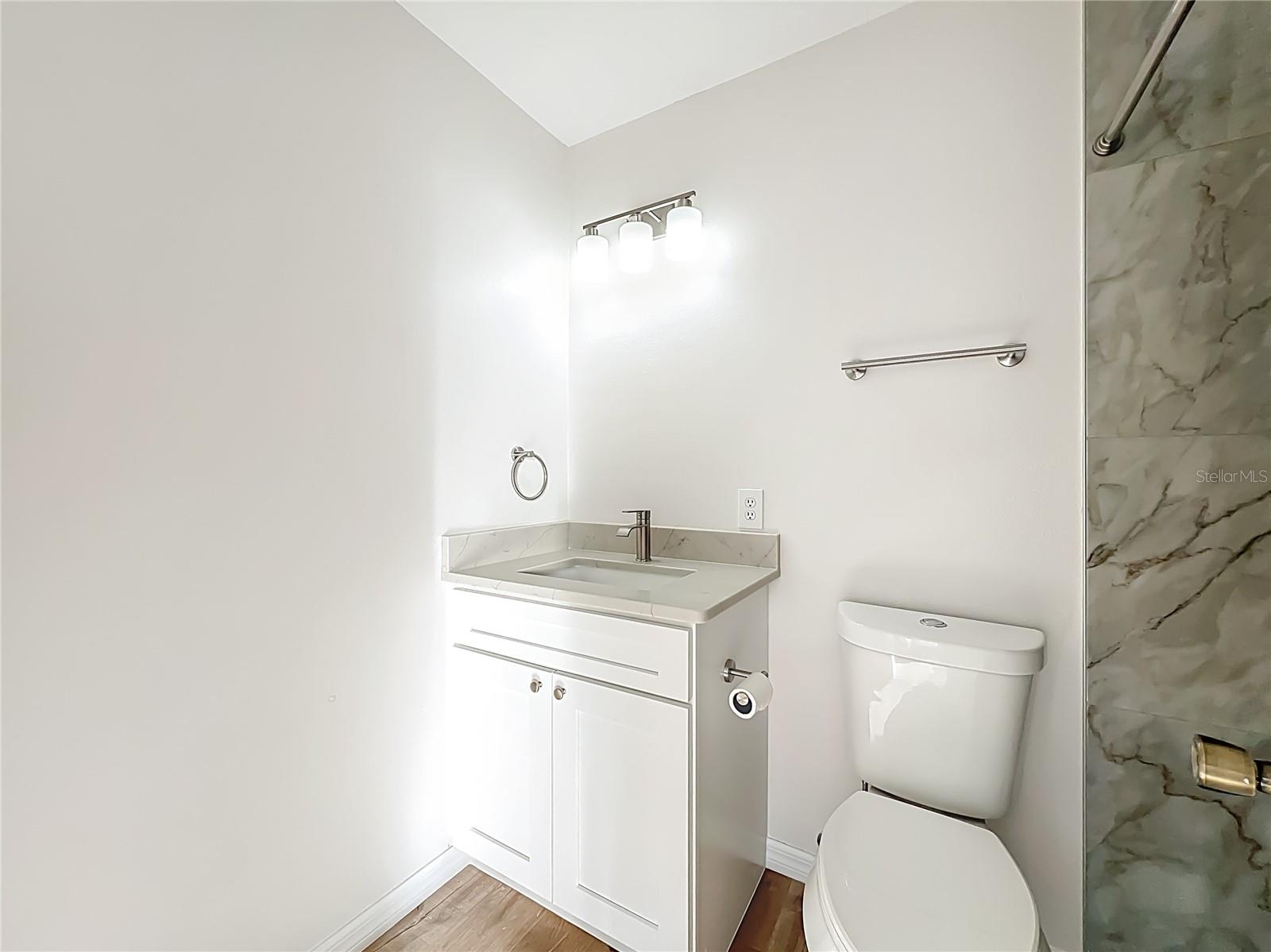 Image 27 of 36 For 201 Fern Court