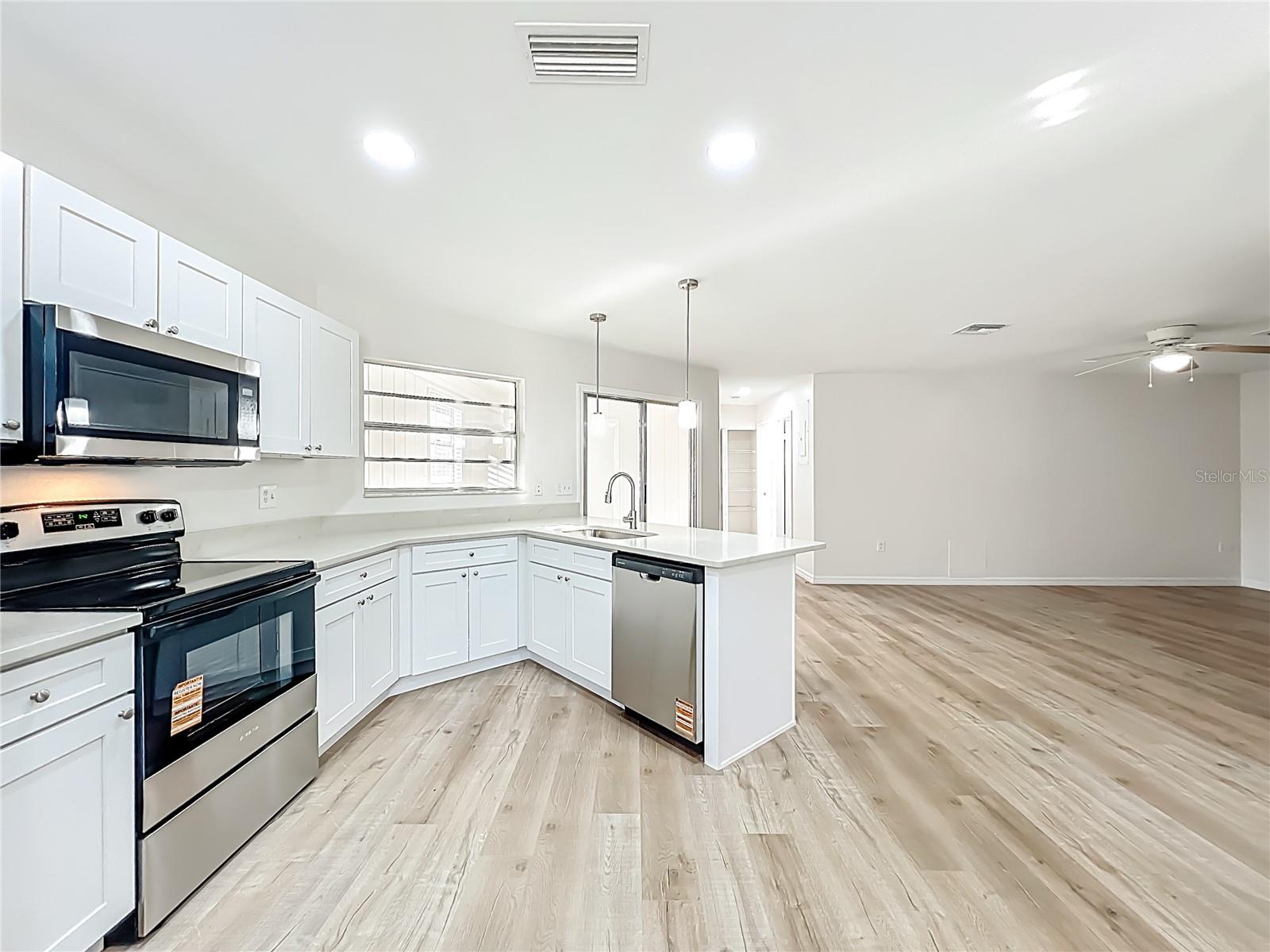 Image 7 of 36 For 201 Fern Court