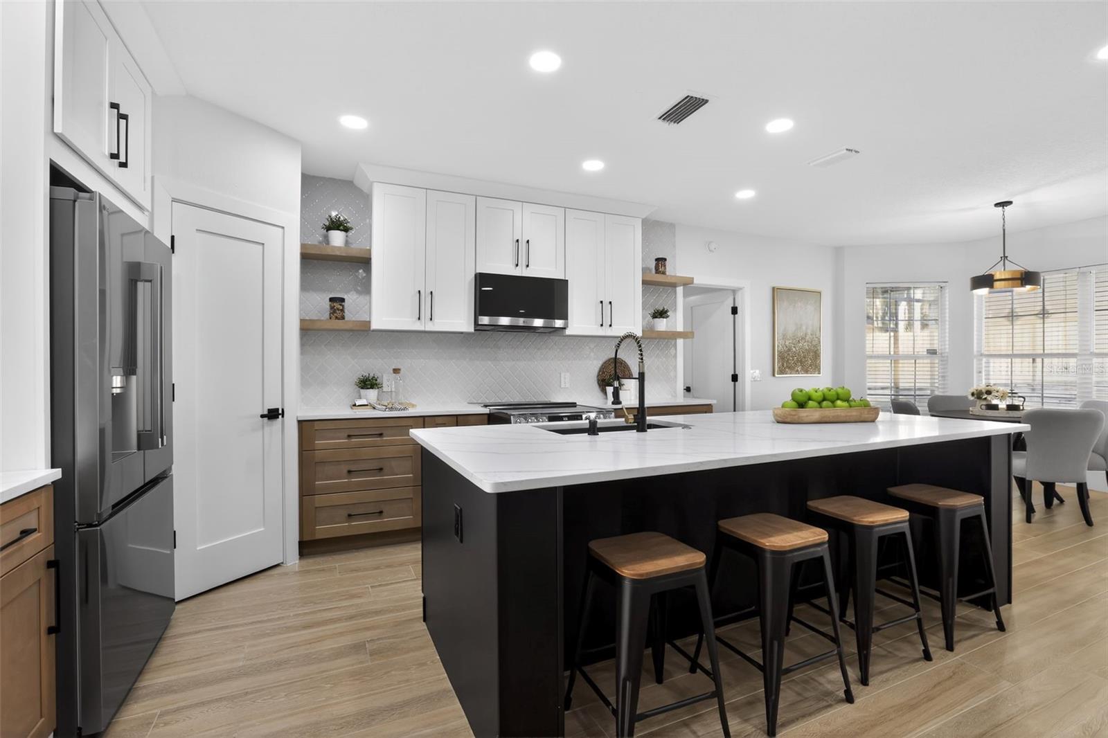 Image 11 of 32 For 1815 Seneca Boulevard