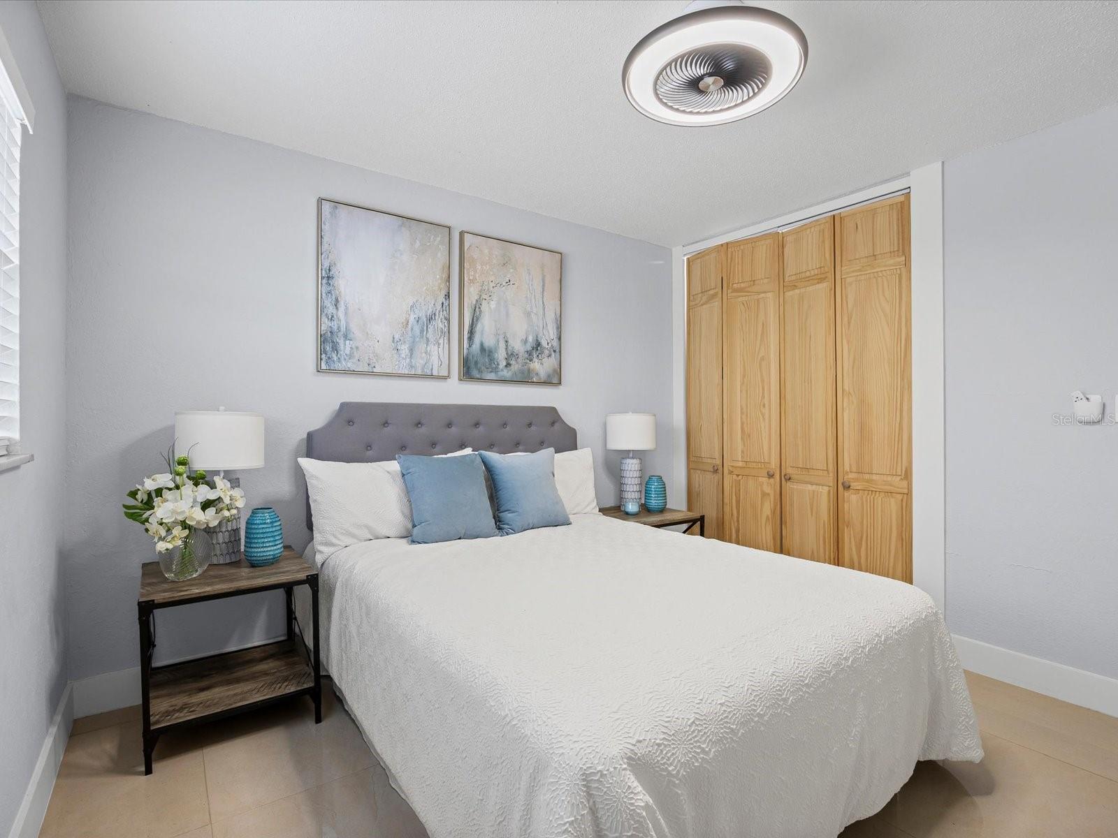 Image 16 of 24 For 851 Miles Avenue 13