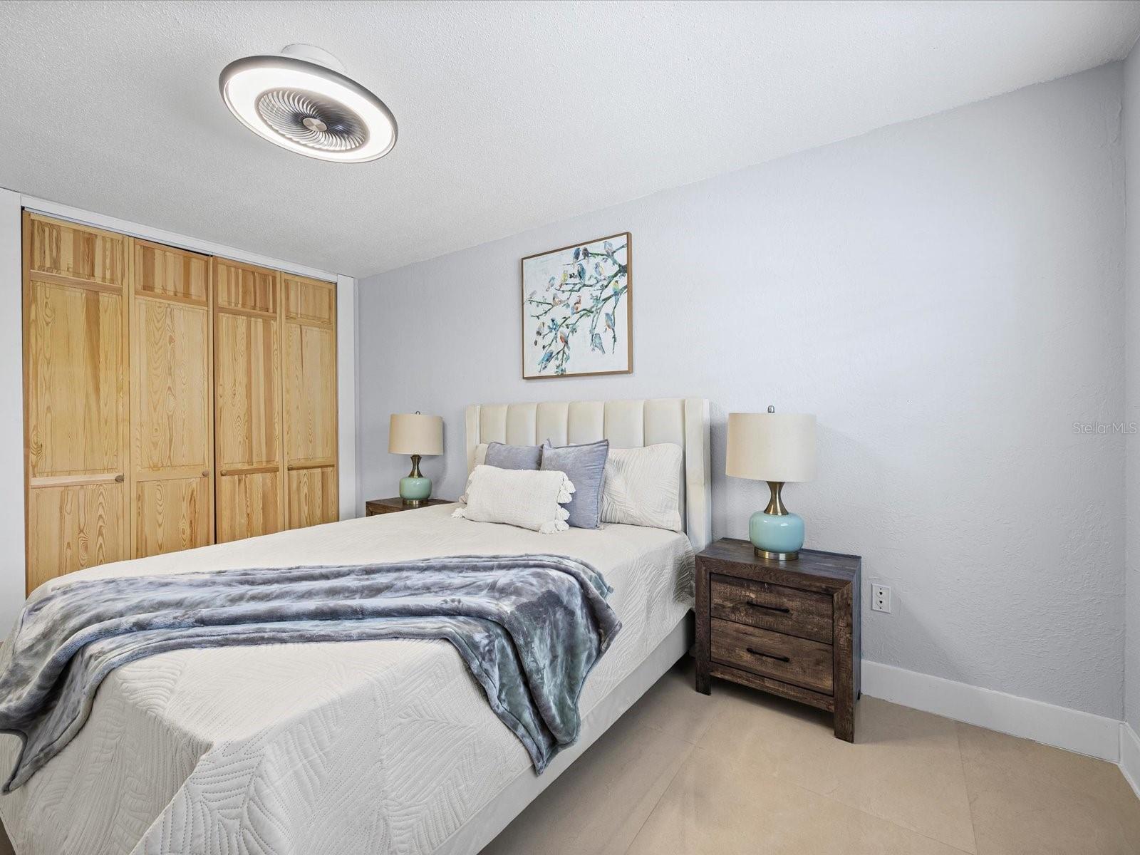 Image 20 of 24 For 851 Miles Avenue 13