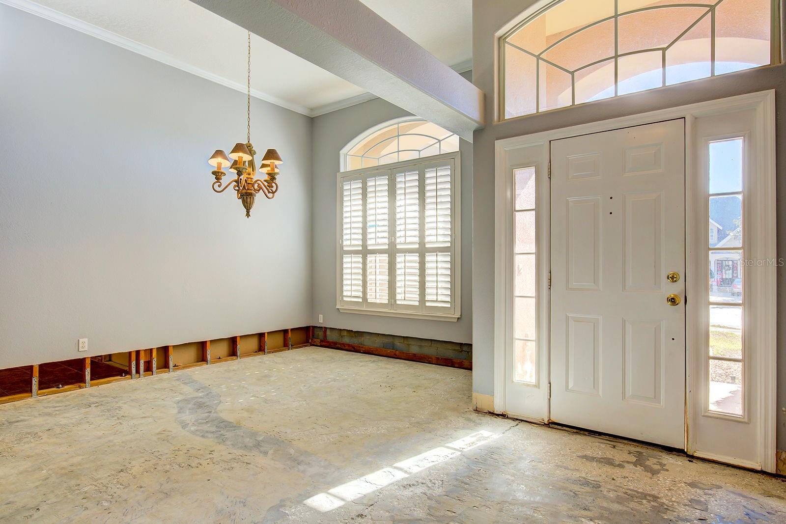 Image 11 of 26 For 17419 Tailfeather Court