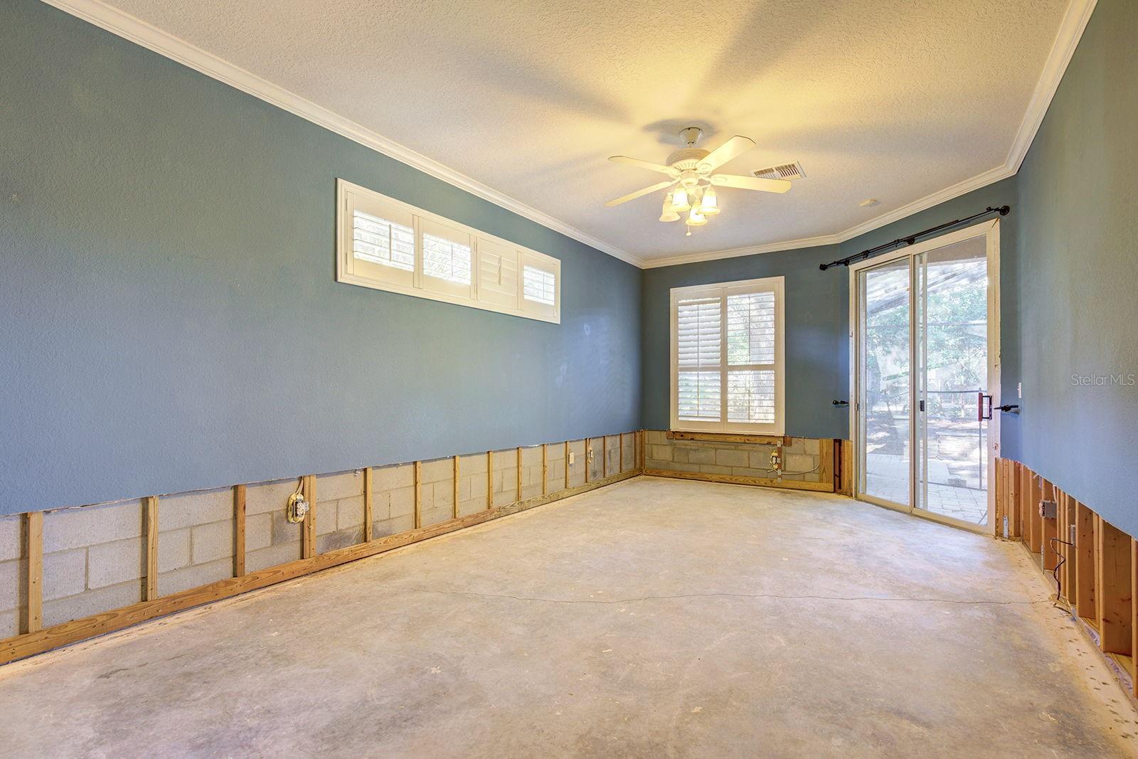 Image 13 of 26 For 17419 Tailfeather Court