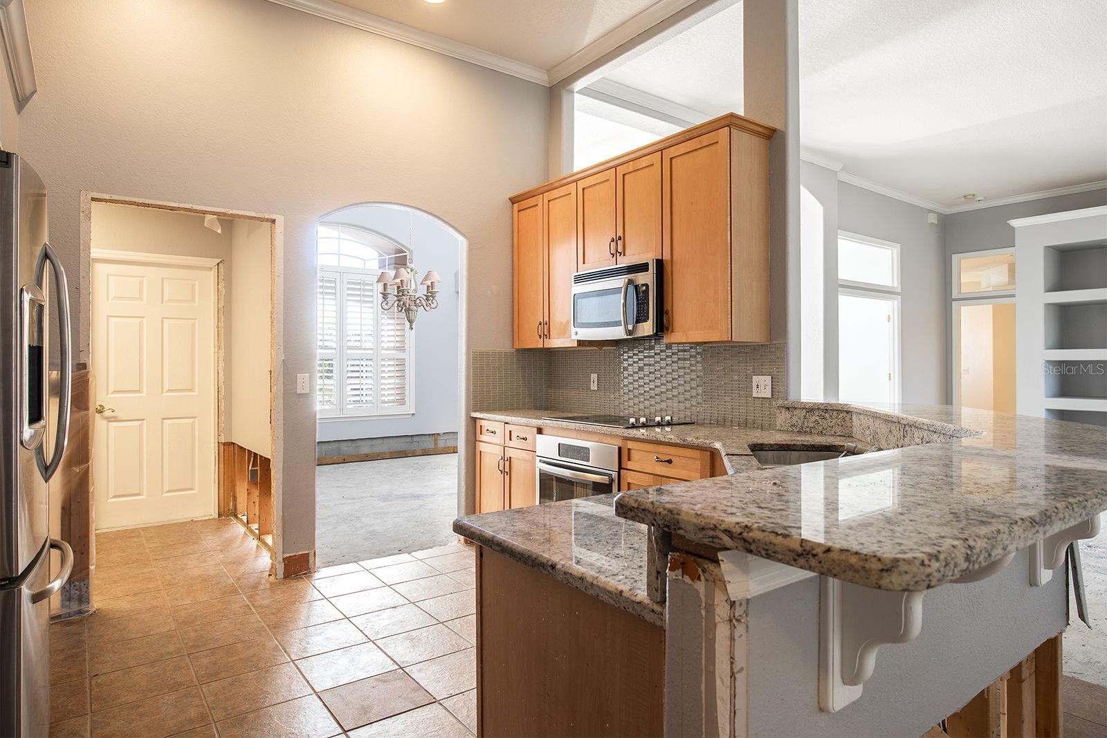 Image 8 of 26 For 17419 Tailfeather Court