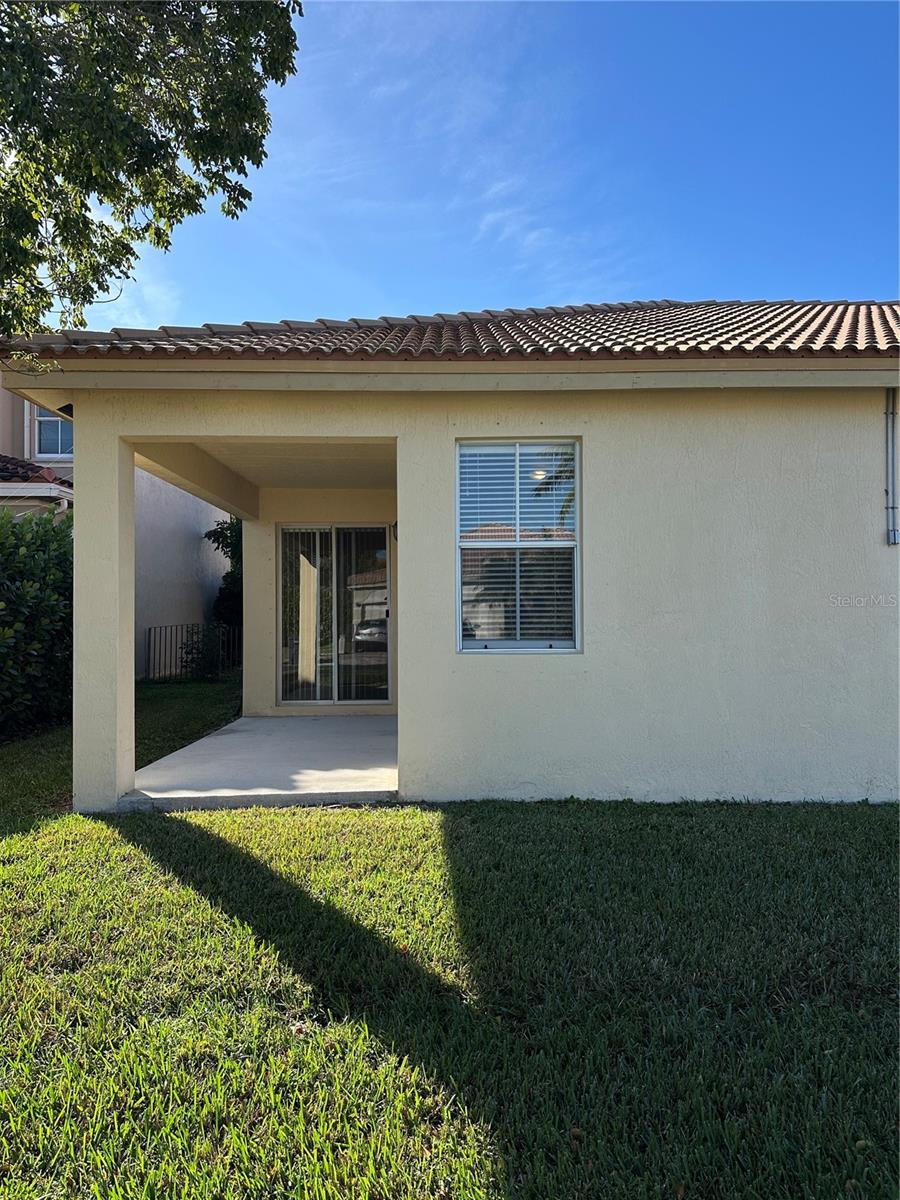 Image 25 of 27 For 10566 Galleria Street