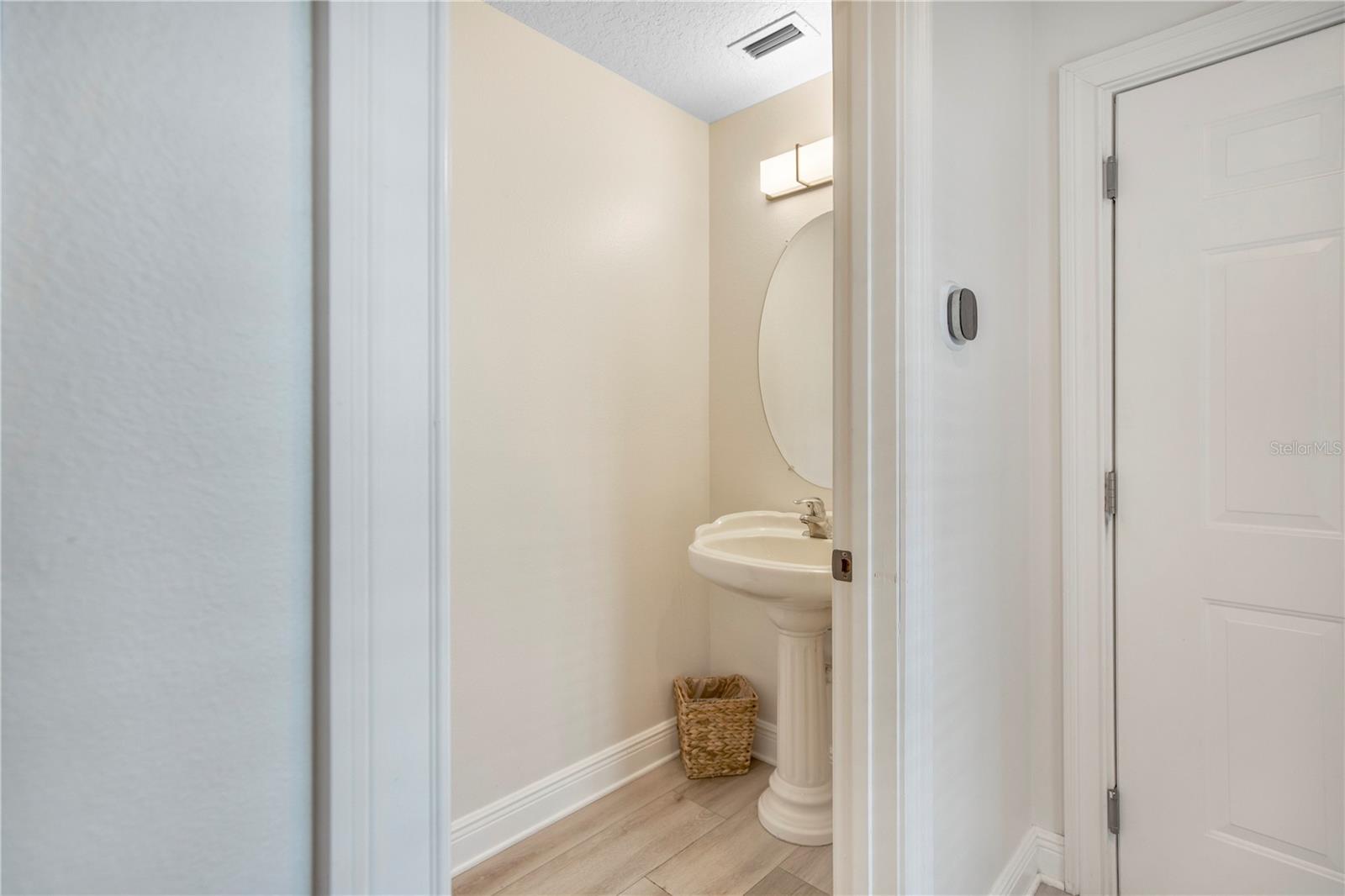 Image 11 of 56 For 1550 Lake Baldwin Lane A, B, C