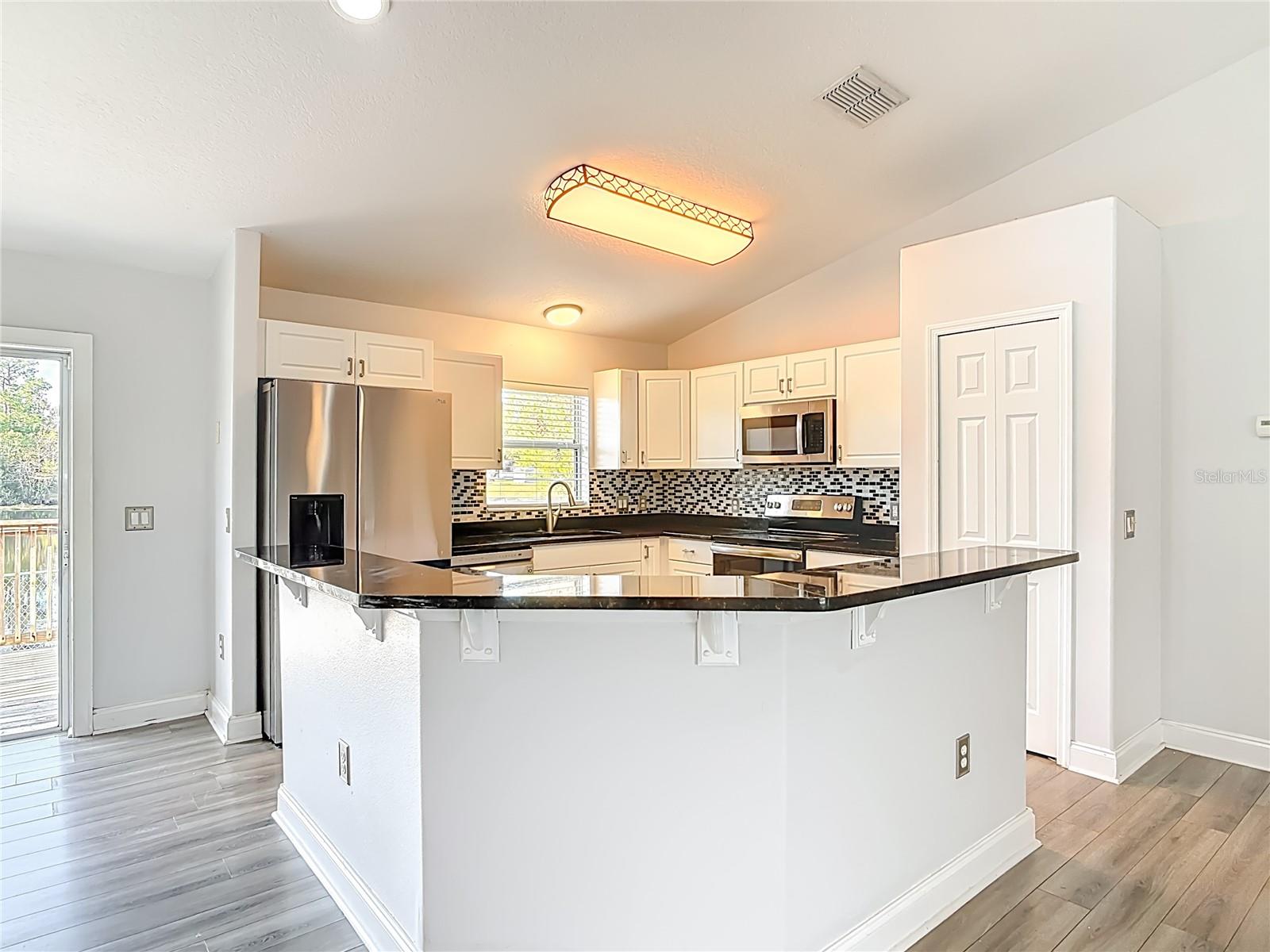 Image 18 of 60 For 1254 Briarwood Avenue