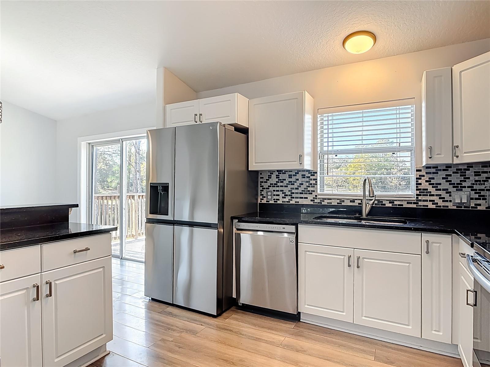 Image 23 of 60 For 1254 Briarwood Avenue