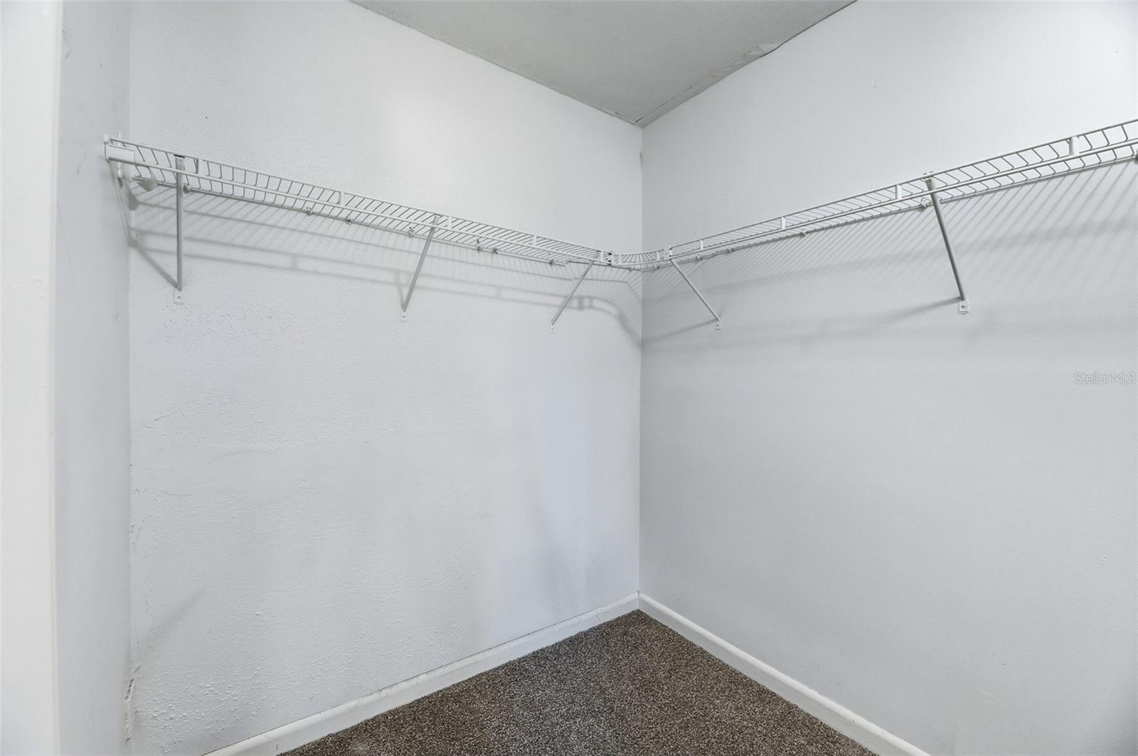 Image 19 of 33 For 238 Woodland Road