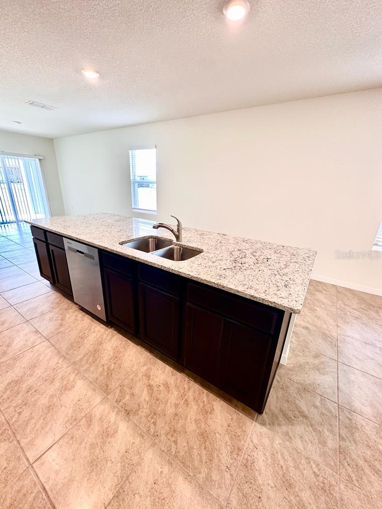 Image 2 of 11 For 1020 Chasetree Lane