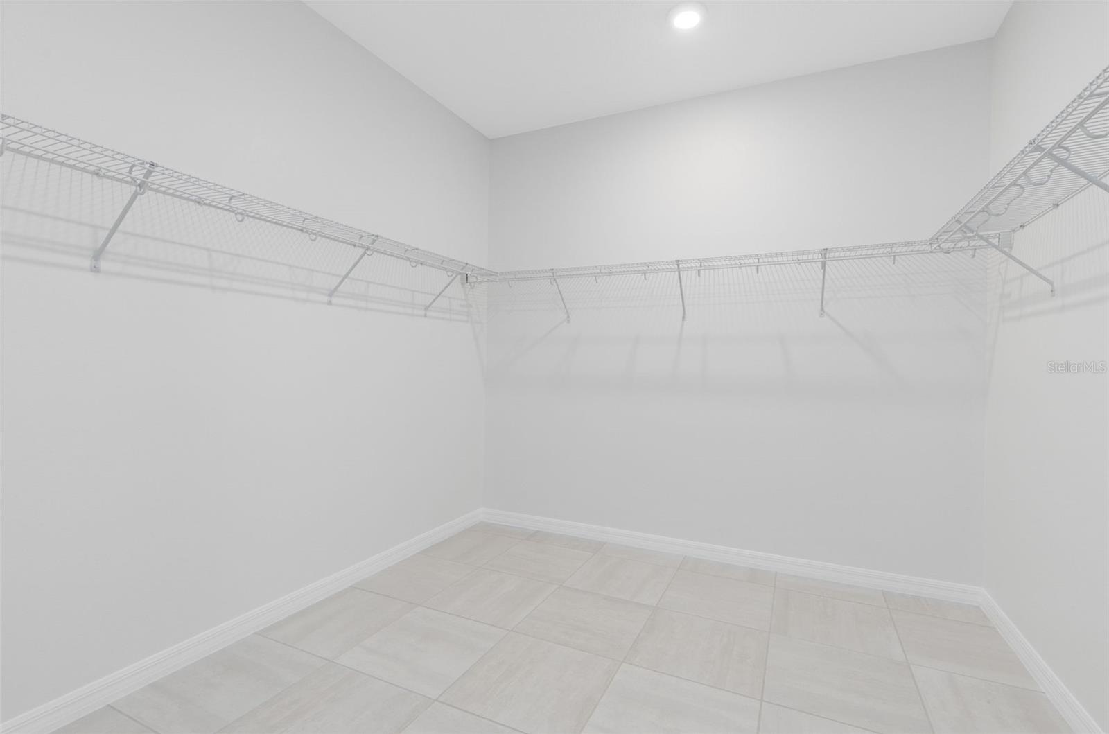 Image 14 of 38 For 1720 Hamlin Ridge Road