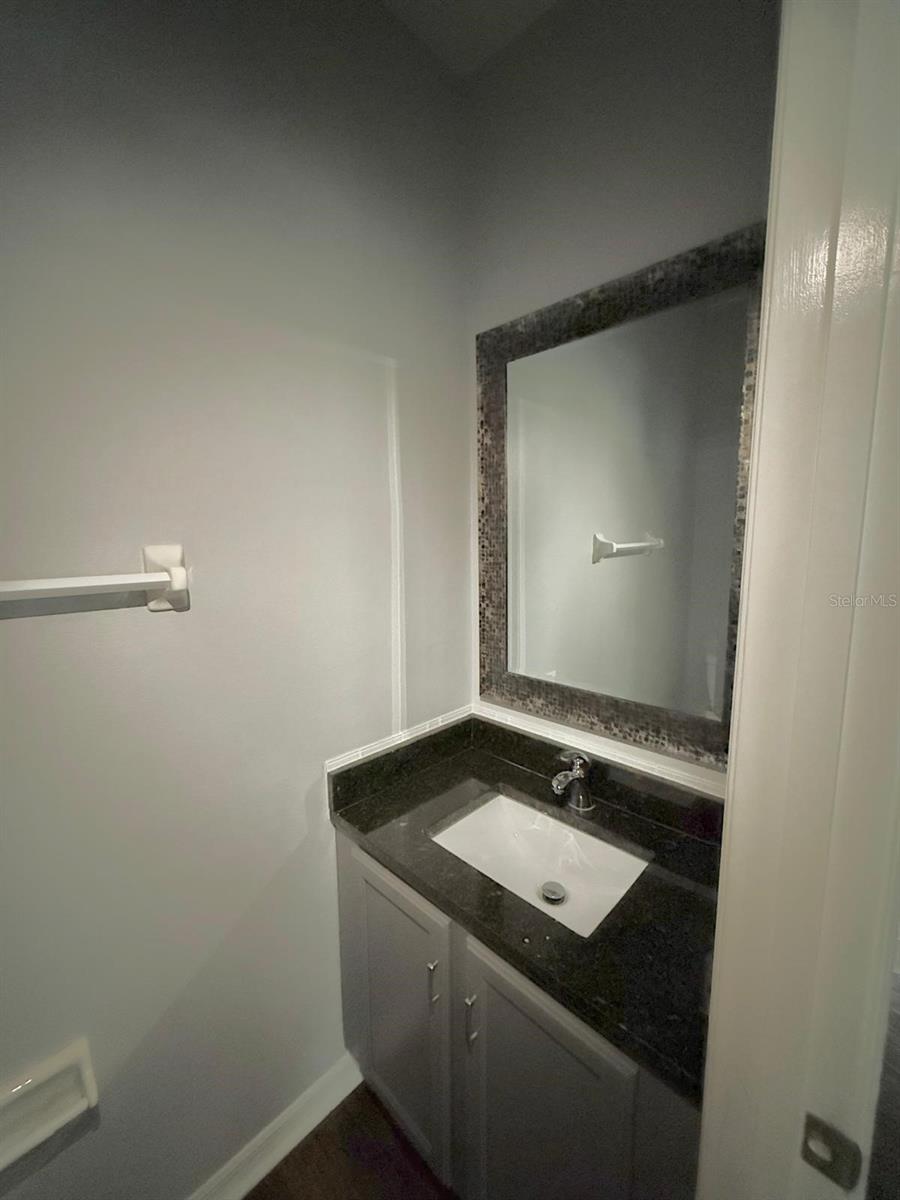 Image 10 of 60 For 14116 Entrada Drive